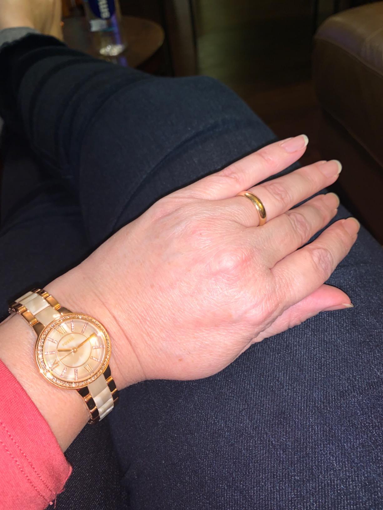 Fossil Women's Watch, Virginia Quartz Stainless Steel Three-Hand Watch for Women customer photo 1
