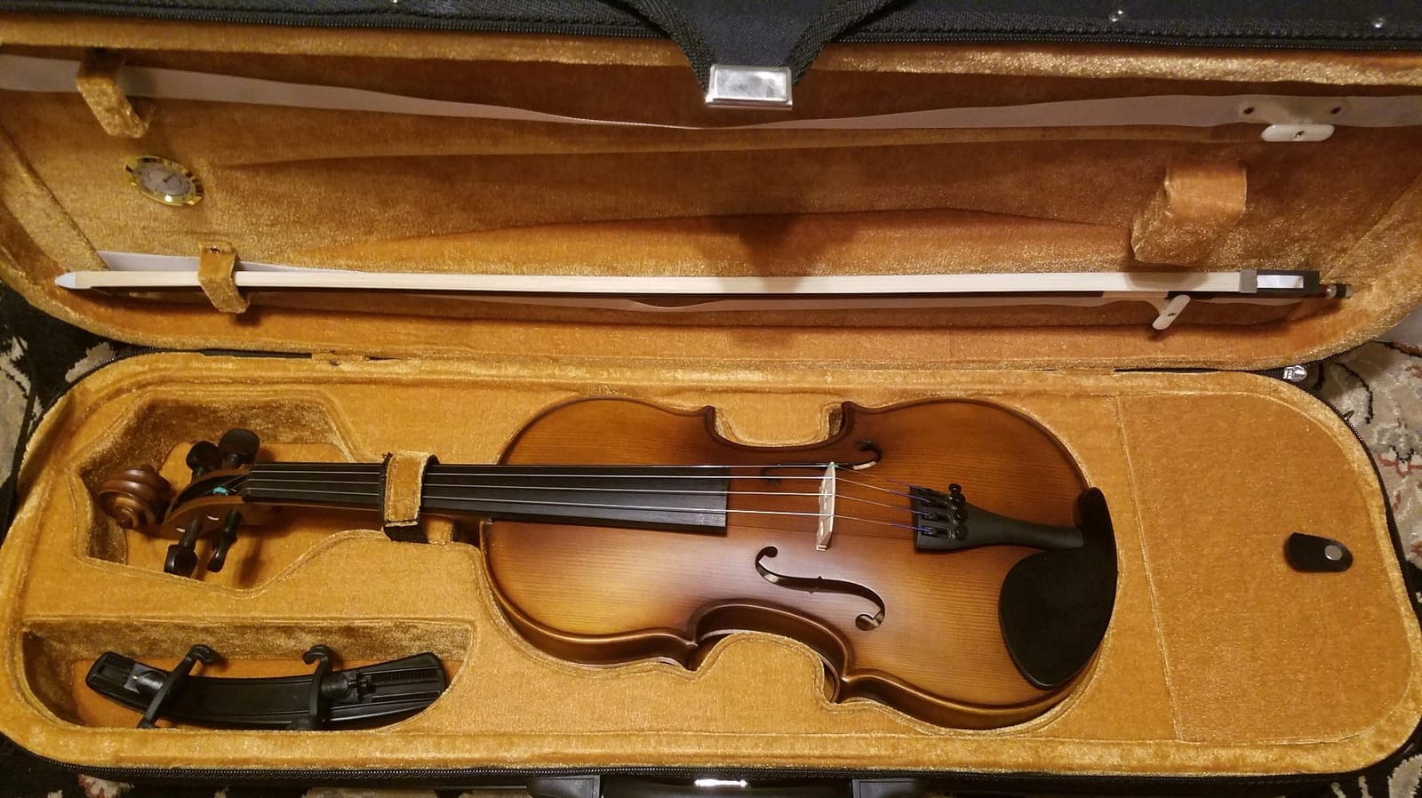 Ricard Bunnel G2 Violin Outfit 4/4 Size - Carrying Case and Accessories Included - Solid Maple Wood and Ebony Fittings By Kennedy Violins customer photo 2