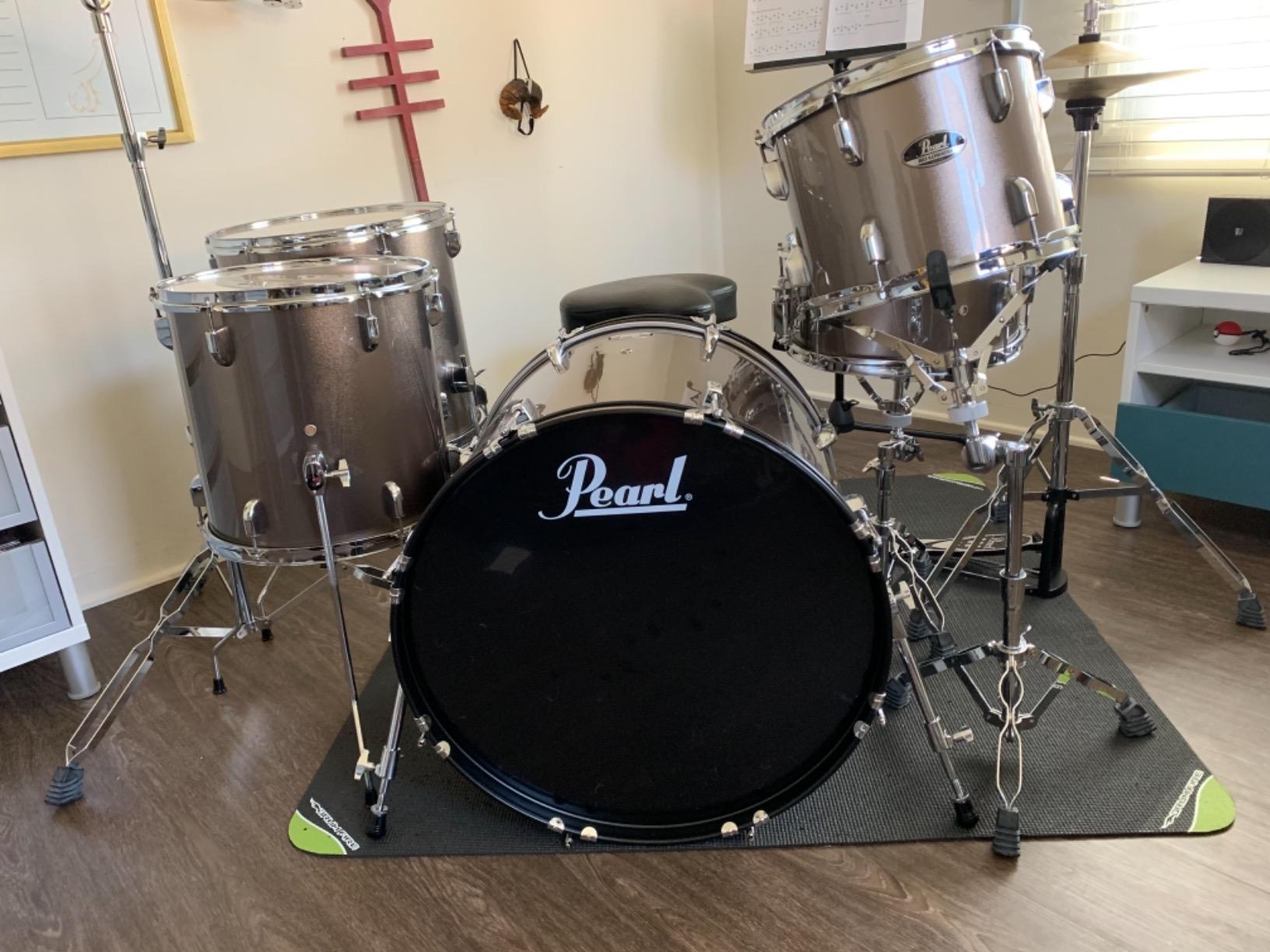Pearl Roadshow Drum Set 5-Piece Complete Kit with Cymbals and Stands, Bronze Metallic (RS525WFC/C707) customer photo 1