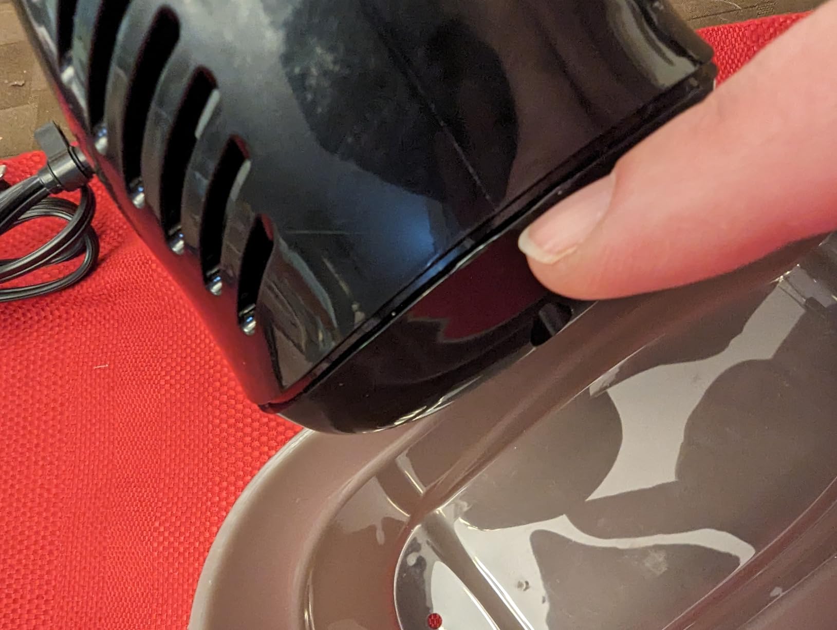 Hamilton Beach Power Deluxe 6-Speed Electric Hand Mixer With QuickBurst customer photo 1
