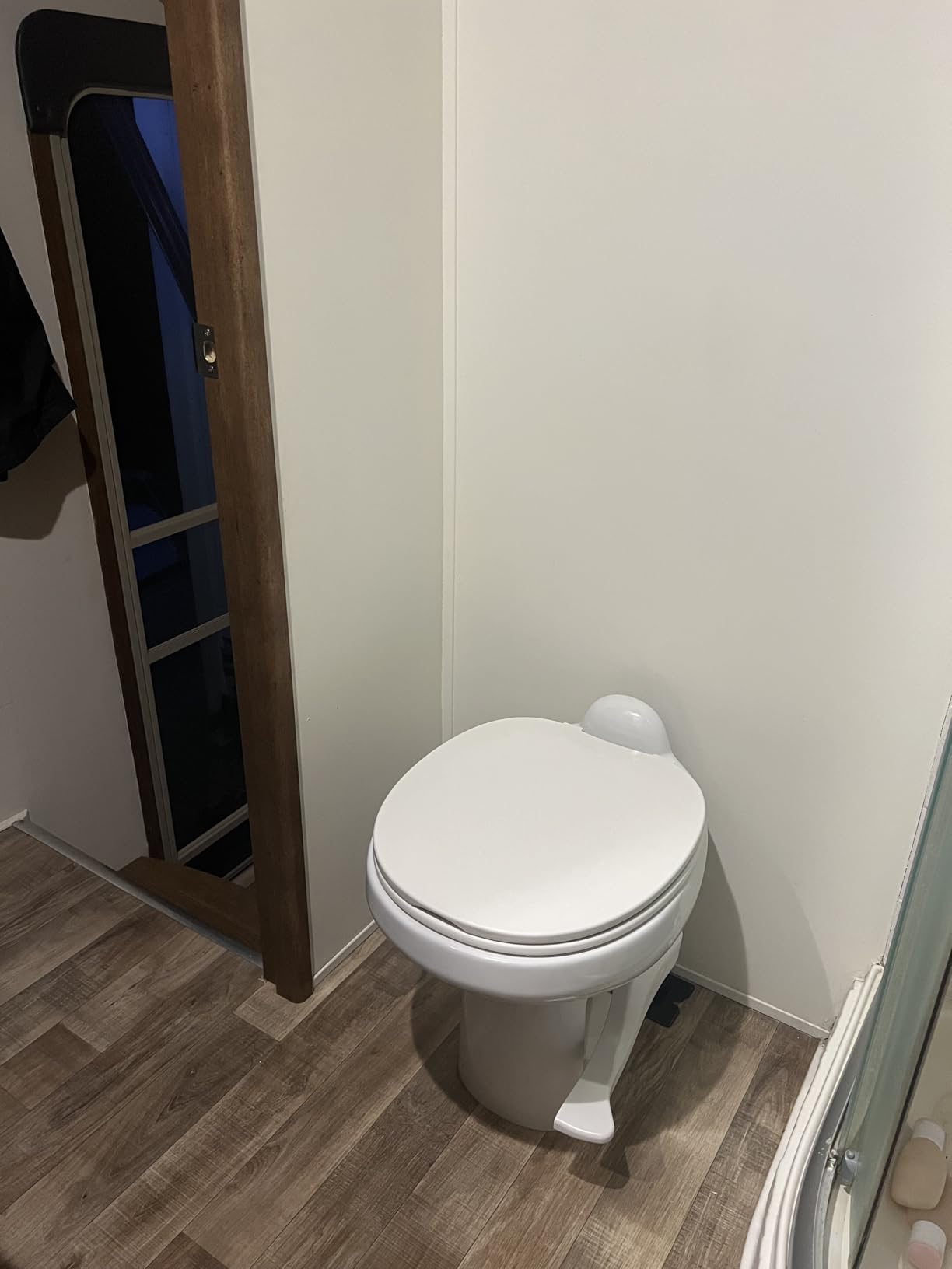 Thetford 42137 Aqua Magic II Base-White customer photo 1