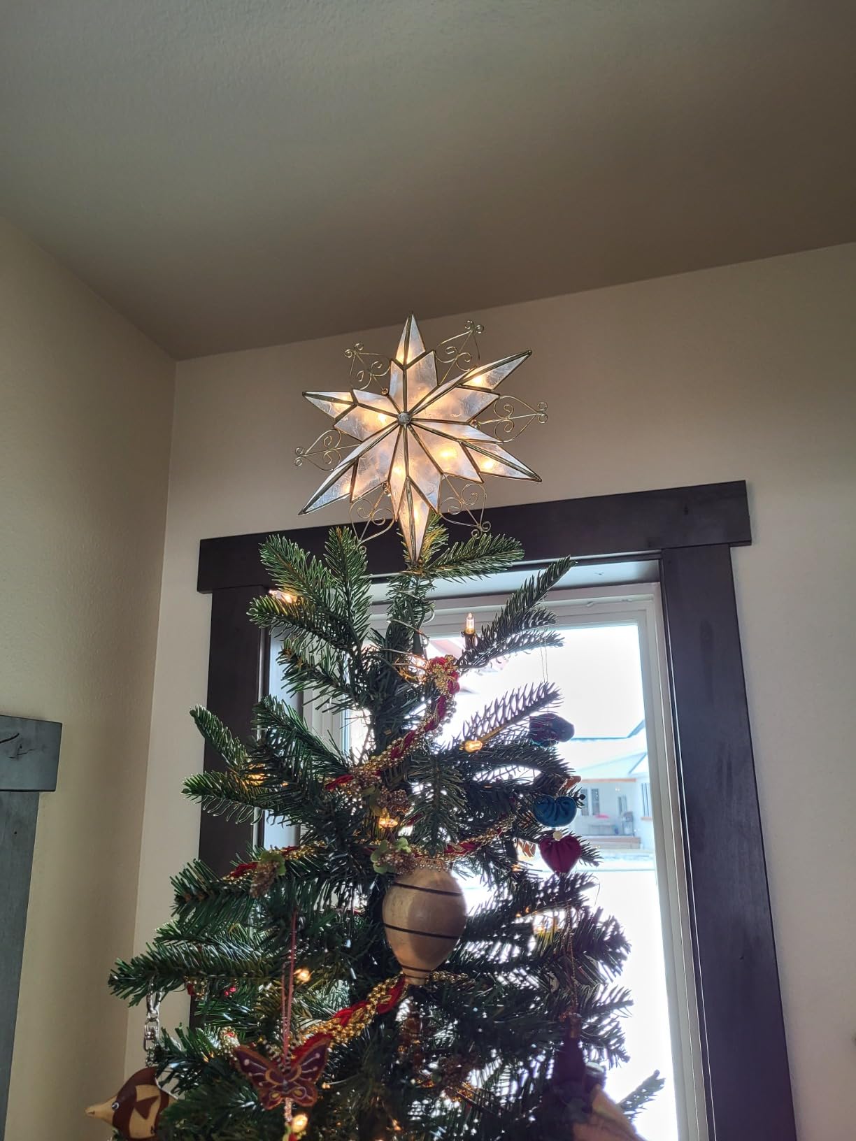 Kurt Adler 10-Light 6-Point Capiz Star Treetop with Scroll Design customer photo 2