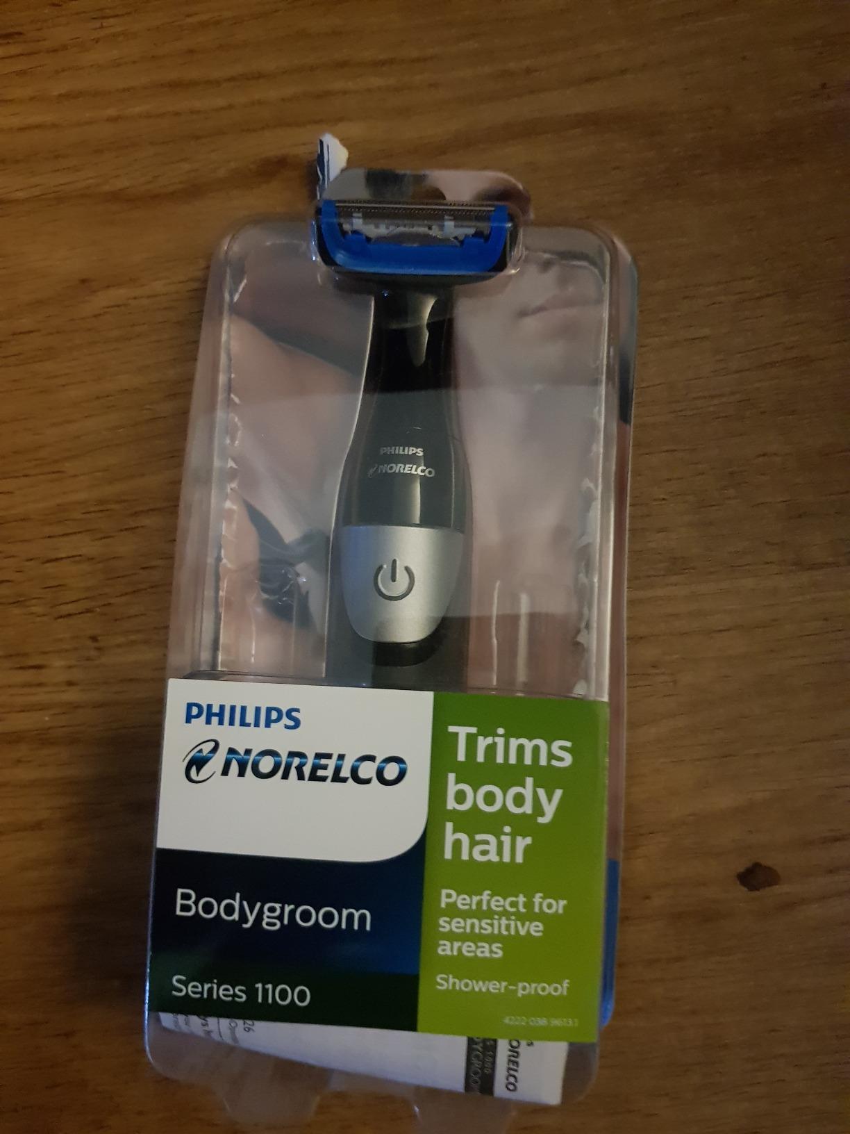 Philips Norelco Bodygroom 1100, Black | Body Hair Trimming, Skin Protection System, Bi-Directional Trimmer, Showerproof Grooming, AA Battery, Travel Ready customer photo 2