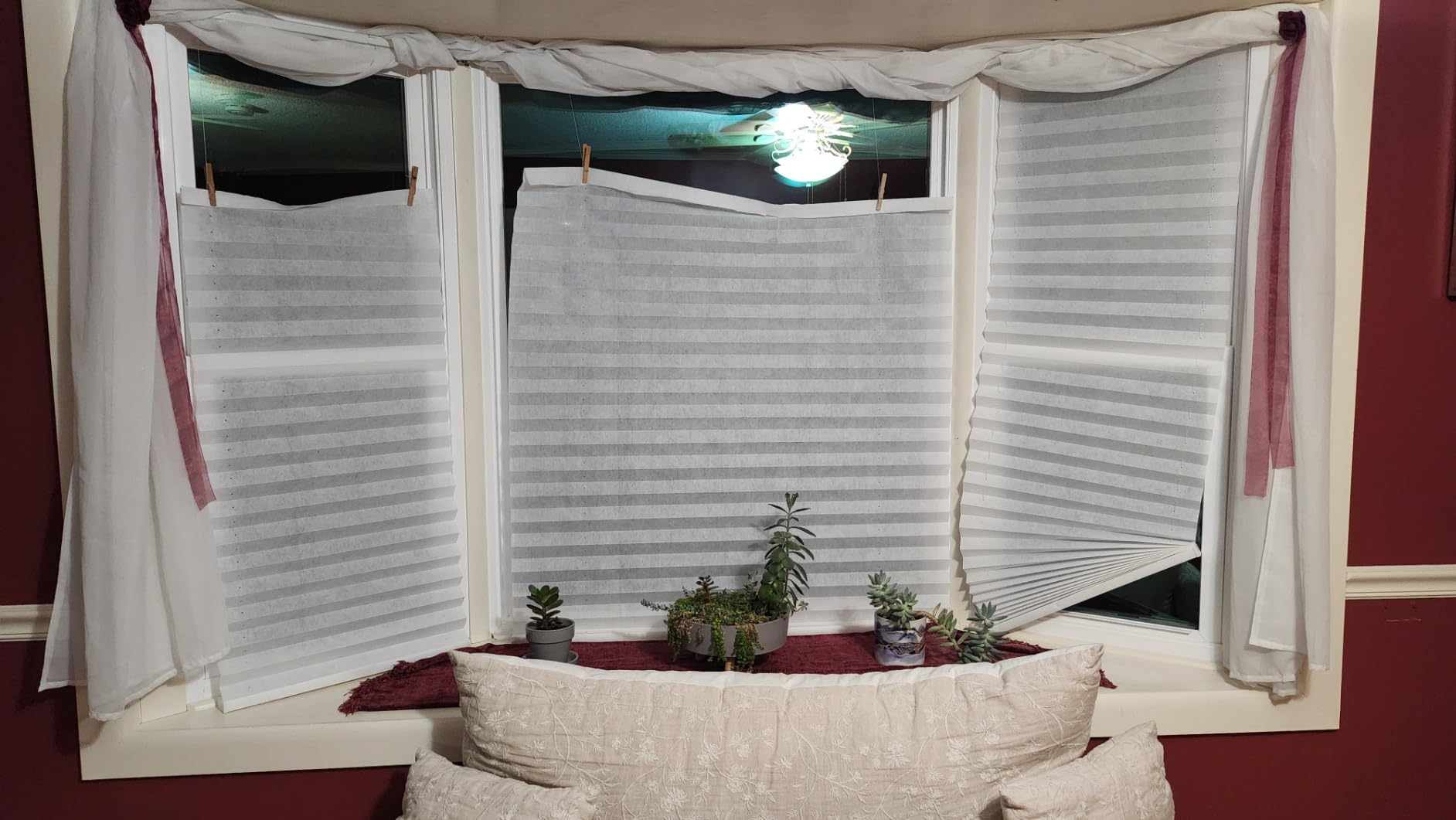 Redi Shade No Tools Easy Lift Cordless Light Filtering White Fabric Shade customer photo 2