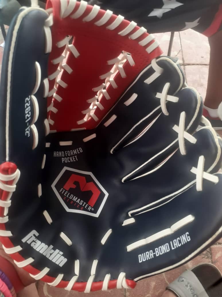 Franklin Sports Field Master Baseball Glove customer photo 2