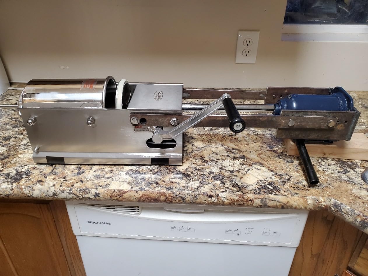 Hakka 15L/32LB Sausage Stuffer, Vertical Sausage Maker and Sausage Filler with 4 Sttuffing Tubes (15L) customer photo 2