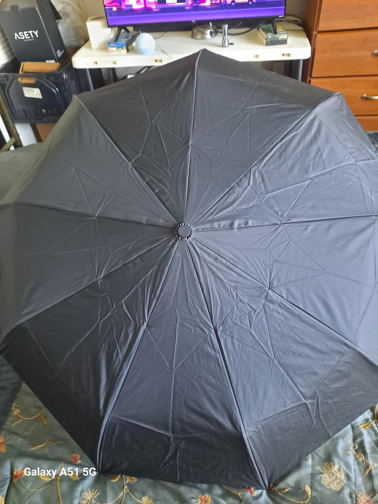 Windproof Travel Umbrella - Compact & Withstands Winds up to 100MPH, Strongest Premium Auto Folding Umbrella for Rain and Sun - Durable, Light & Portable for Women & Men, Fits Backpack & Cars customer photo 1