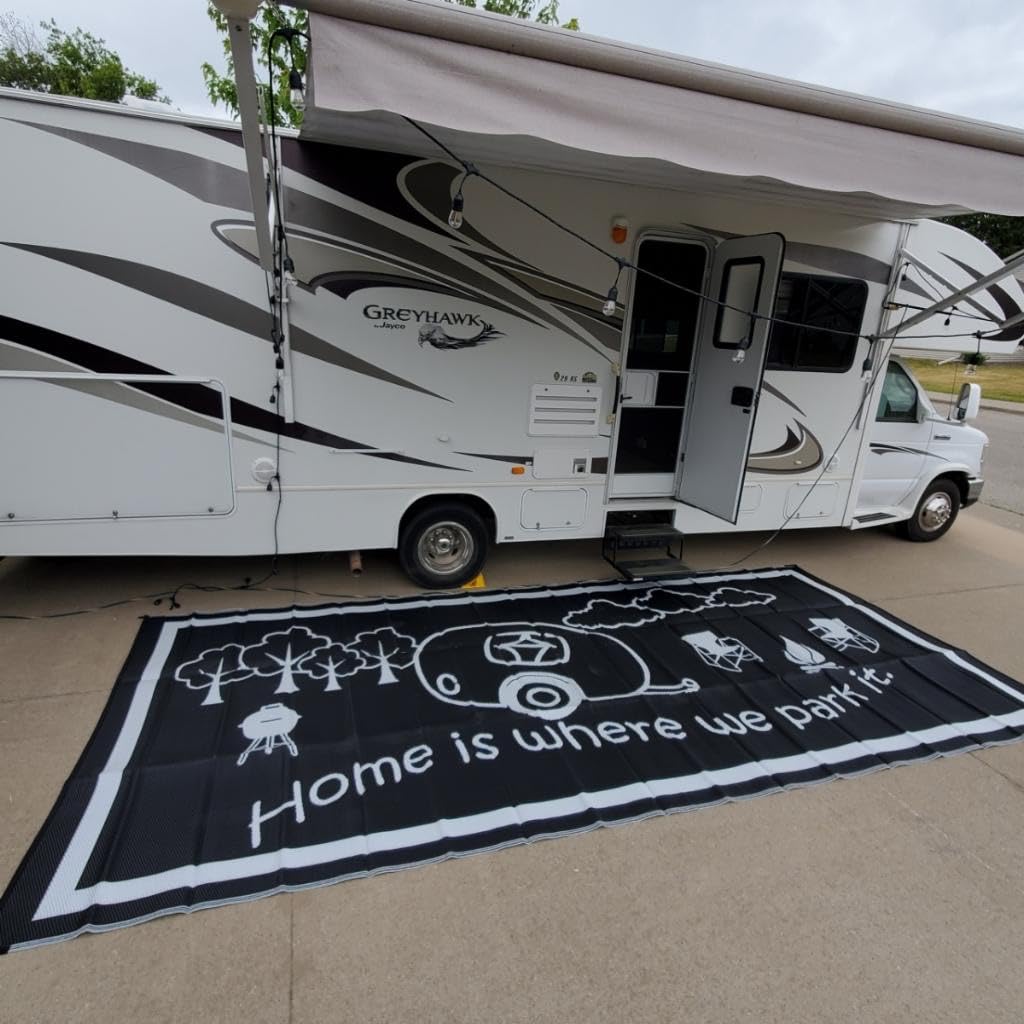 Stylish Camping Ming's Mark RH8111 Reversible RV Home Mat - 8' x 11', Black/White customer photo 2