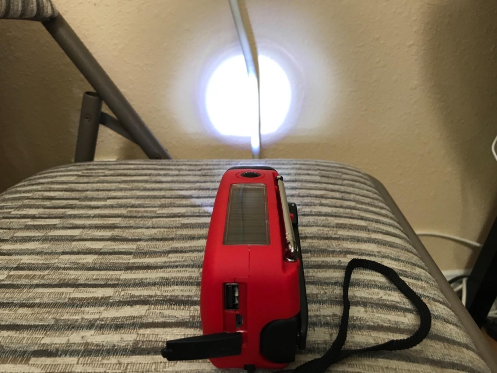 Esky Emergency Hand Crank Radio 7400mWh with 3 LED Flashlight, AM/FM/NOAA Portable Weather Radio with Built-in 2000mAh Battery, Solar Powered Radio for Indoor Outdoor Survival Camping, SOS Alarm customer photo 2