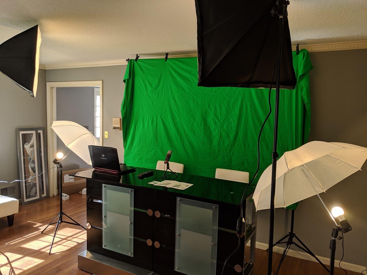 NEEWER Photography Lighting kit with Backdrops, 8.5x10ft Backdrop Stands, UL Certified 5700K 800W Equivalent 24W LED Umbrella Softbox Continuous Lighting, Photo Studio Equipment for Photo Video Shoot customer photo 2