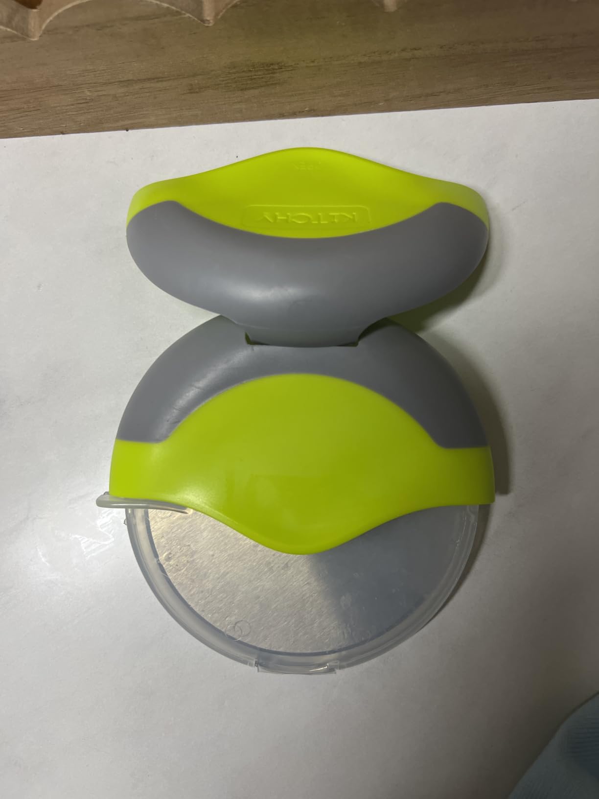 Kitchy Pizza Cutter Wheel, Sharp Blade, Easy to Clean, Non-Slip Handle customer photo 2