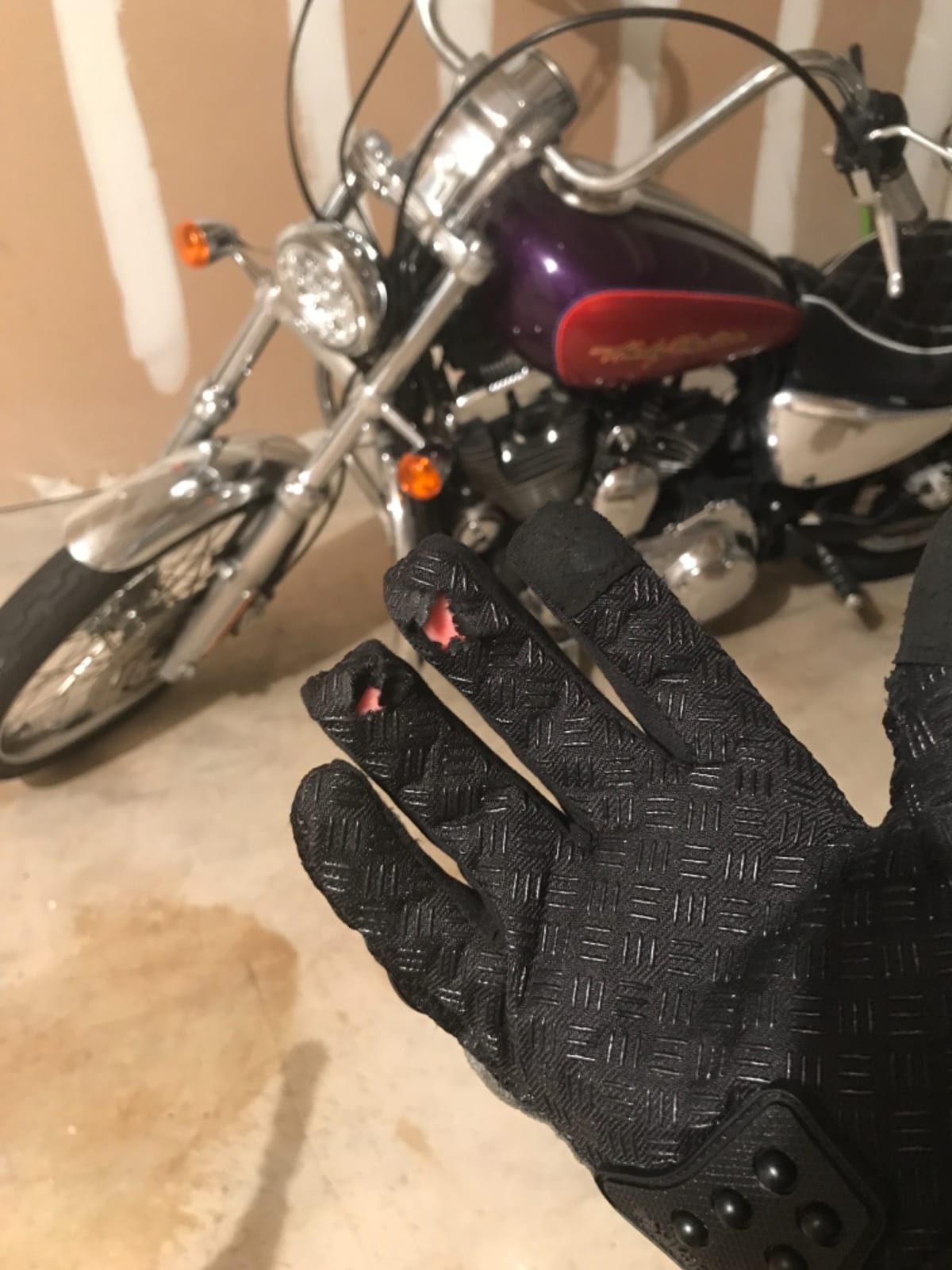 ILM Alloy Steel Touchscreen Motorcycle Powersports Racing Glove MB10C/10CL customer photo 2