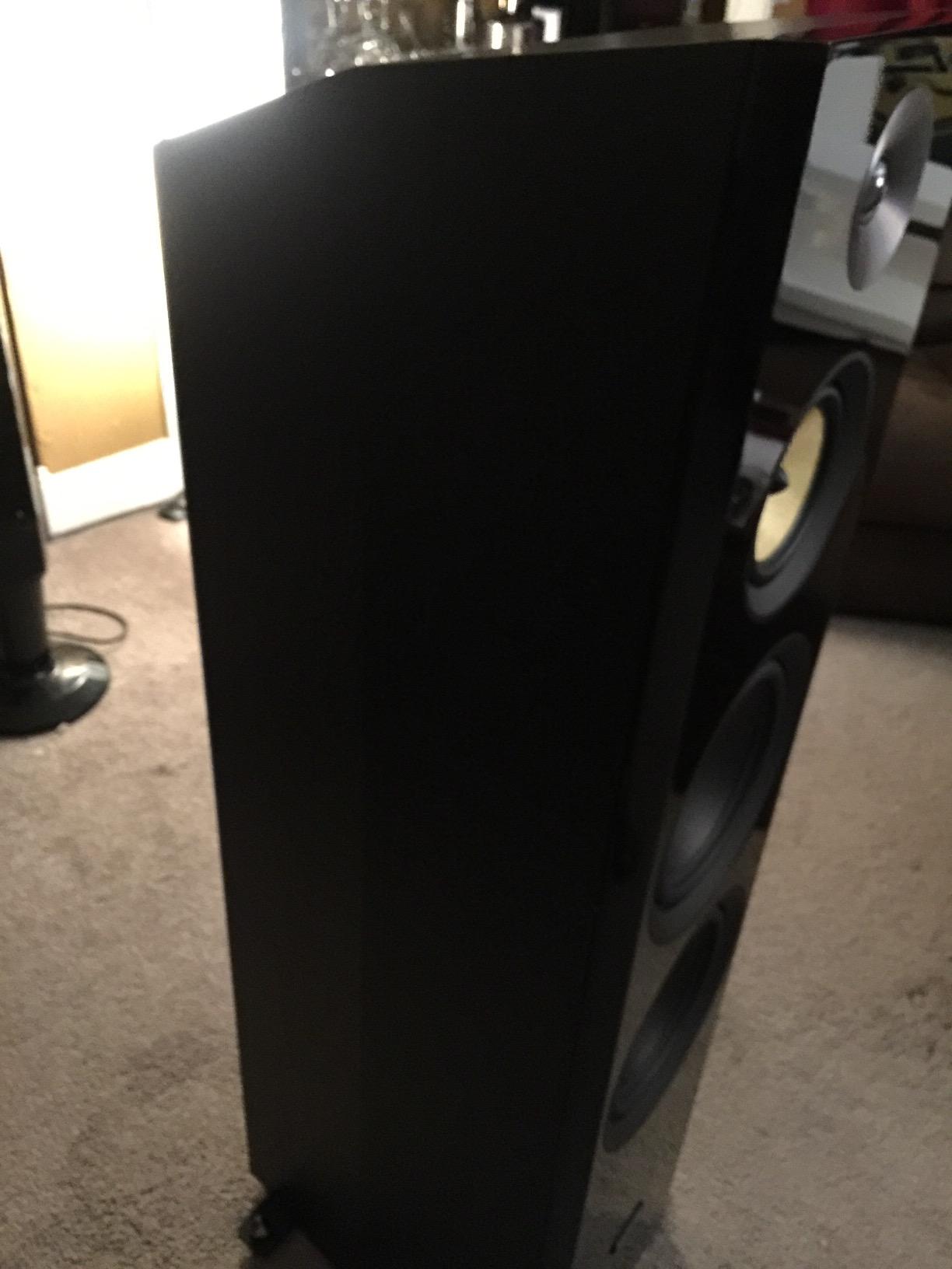 Fluance Signature HiFi 3-Way Floorstanding Tower Speakers with Dual 8
