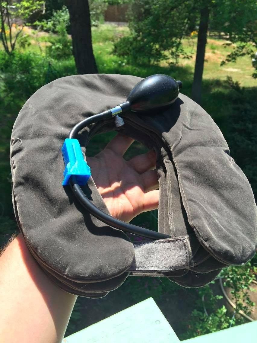 Cervical Traction Device, Inflatable Neck Stretcher & Traction Pillow customer photo 2
