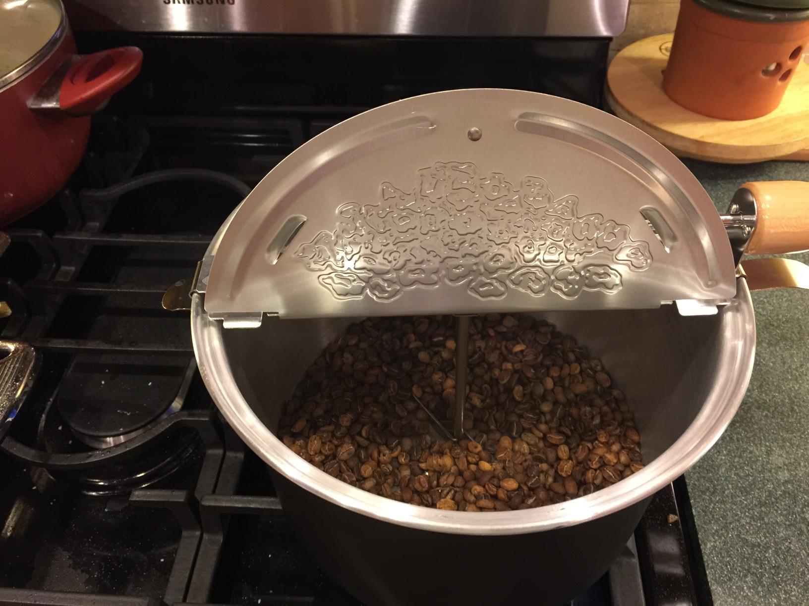 Franklin's Gourmet Popcorn Popper - 6 Quarts Original Stovepop Popcorn Maker - Delicious & Healthy Movie Theater Popcorn - Homemade Popcorn Machine Just Like the Movies customer photo 1