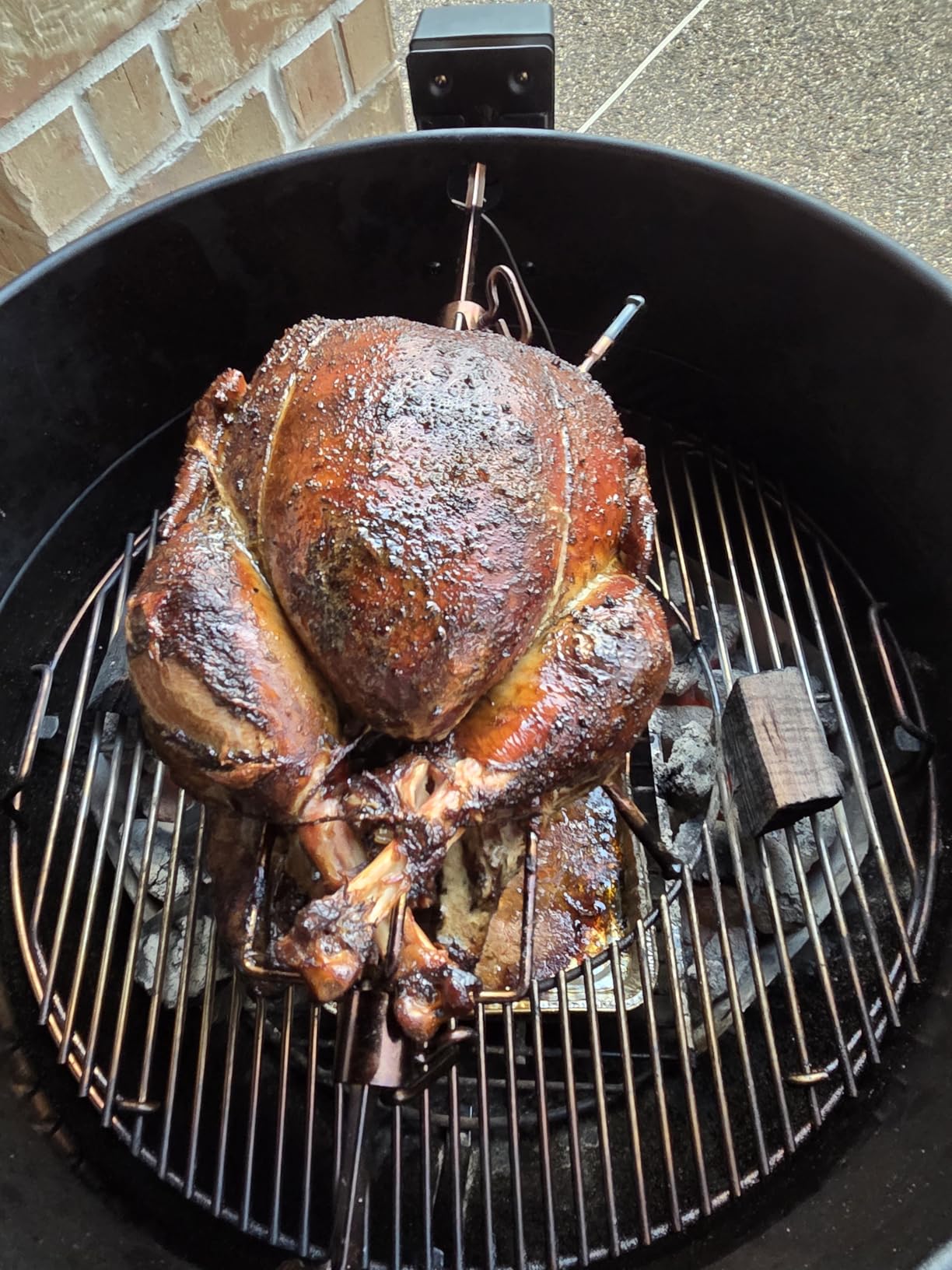 onlyfire Black Coated Steel Charcoal Kettle Rotisserie Ring Kit customer photo 2