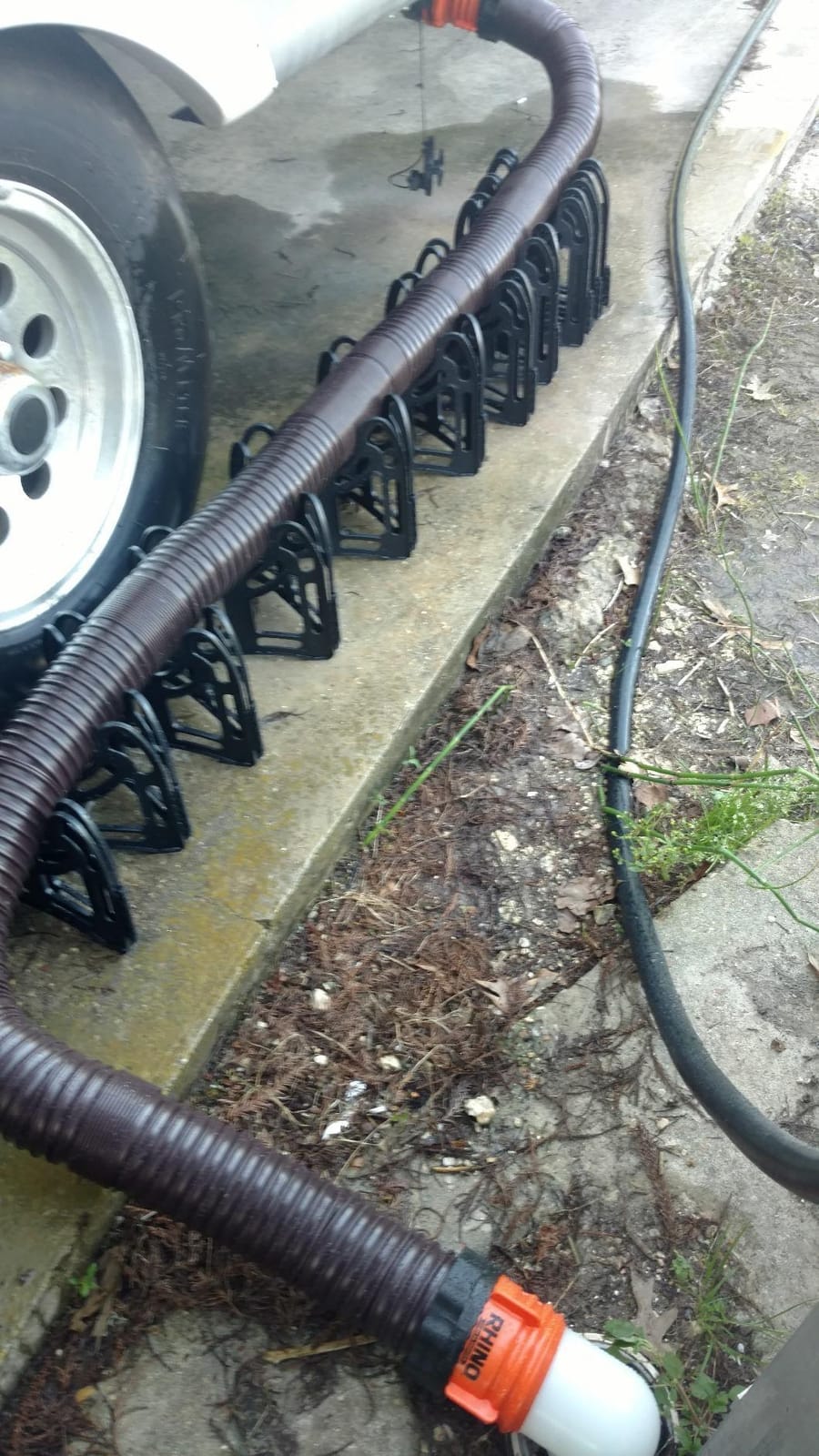 Camco RhinoFLEX 15 Ft Complete RV Sewer Hose Kit, Swivel Bayonet Fittings customer photo 2