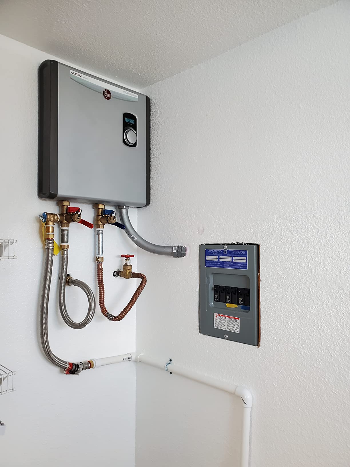Rheem RTEX-24 24kW 240V Electric Tankless Water Heater, Gray customer photo 2