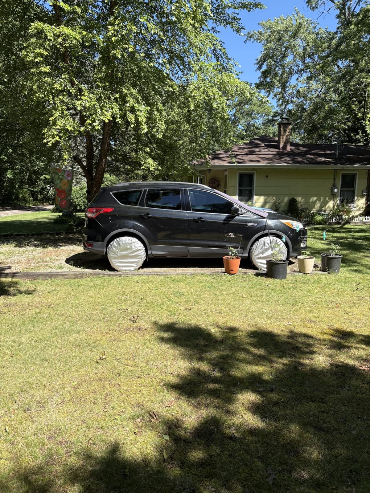 Explore Land Tire Covers 4 Pack Fit Tire Diameters 26-28.75 inch, Charcoal customer photo 1