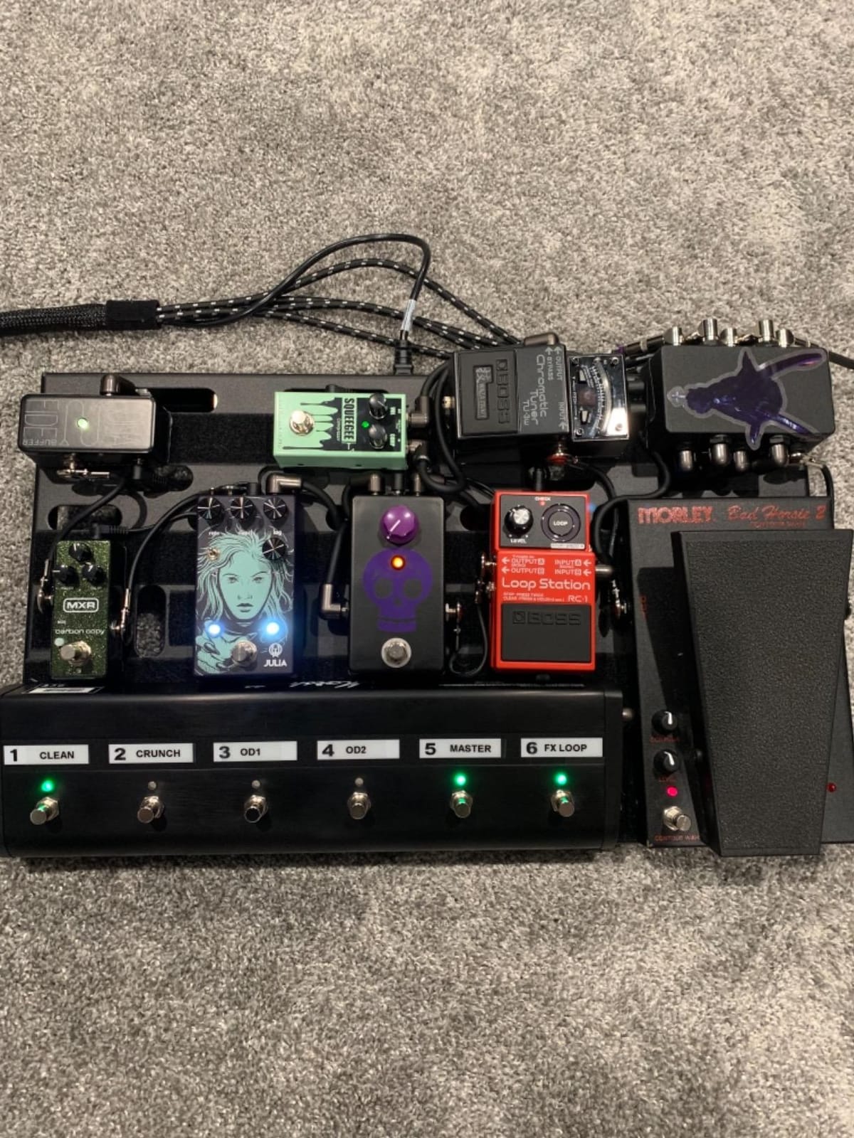 Voodoo Lab Dingbat Medium Pedalboard with Pedal Power 2 PLUS Power Supply & Bag customer photo 2