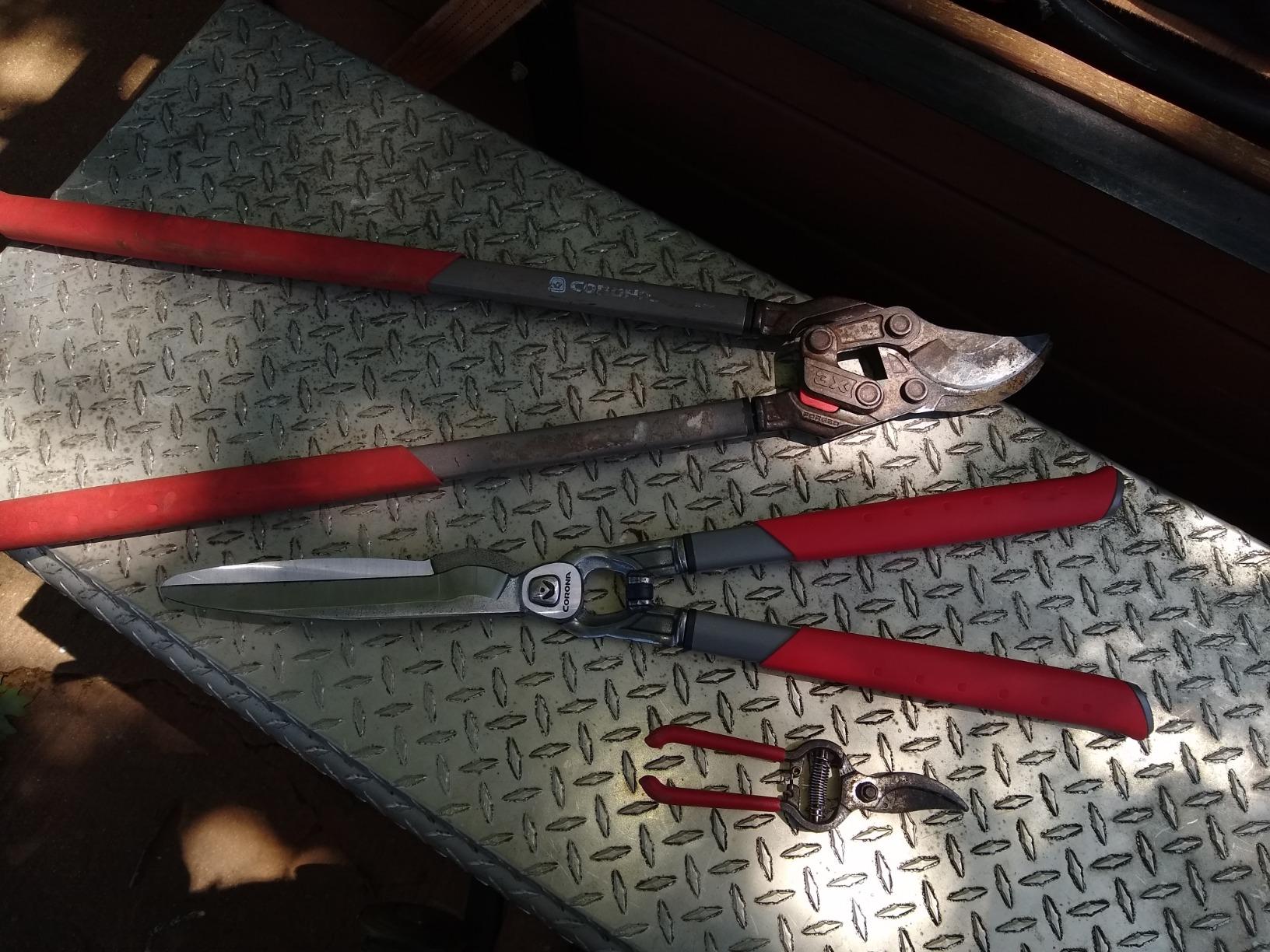 Corona Tools 33