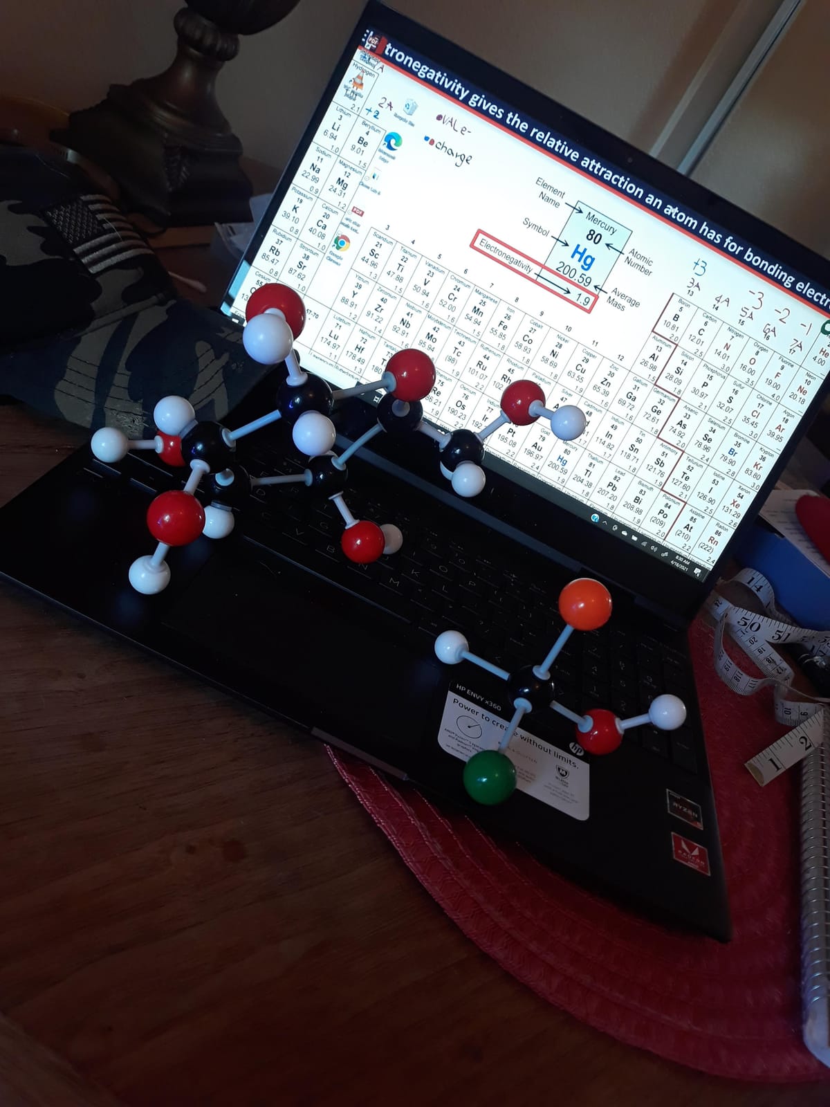 Lessons in Chemistry Model Kit - Old Nobby 239 Pc Molecular Set Organic Chemistry for Students - Complete Molecular Model Kit for STEM, Visualizing Atoms, Bonds and Structures customer photo 2