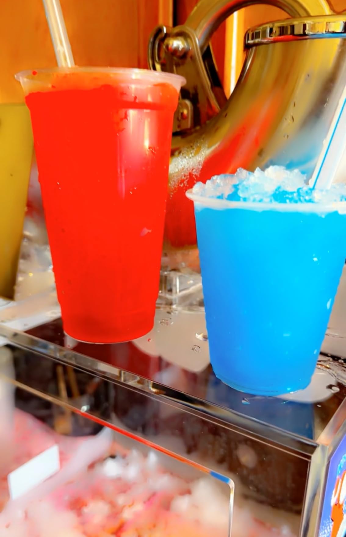 Great Northern Polar Blast Acrylic Snow Cone Machine Snowcone Slush Maker customer photo 1