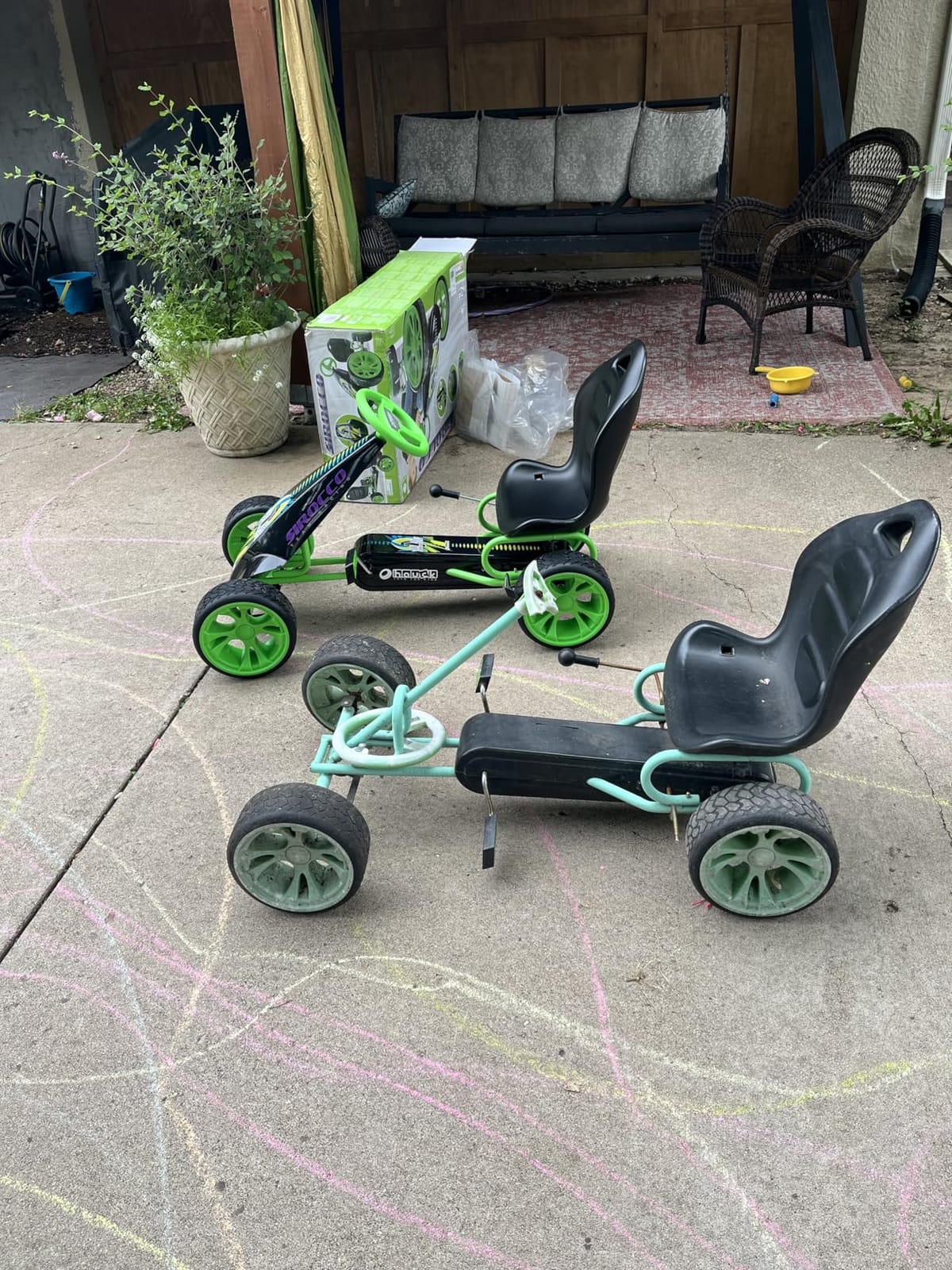 hauck Sirocco Go Kart Kids Pedal Racing Ride-On for Ages 4-12, Pink customer photo 1