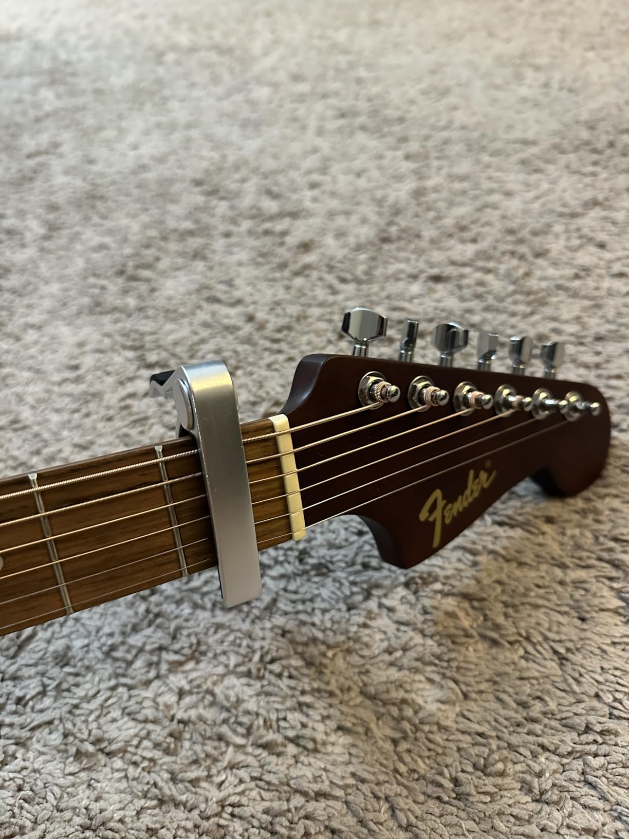 WINGO Guitar Capo for Acoustic Electric Guitars-Rosewood Color with 5 Picks customer photo 2