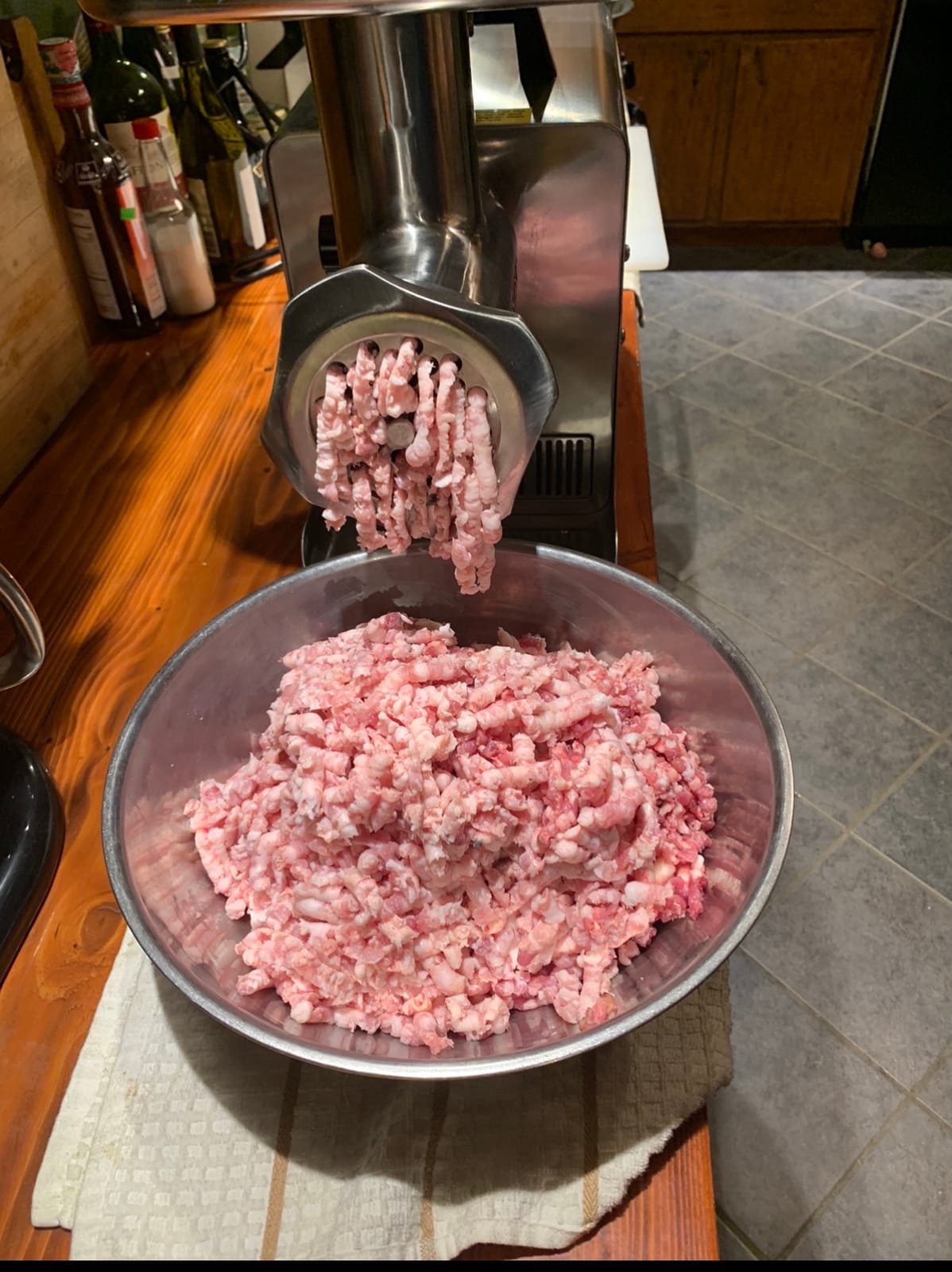 LEM Products BigBite #8 Meat Grinder, Electric Meat Grinder customer photo 1