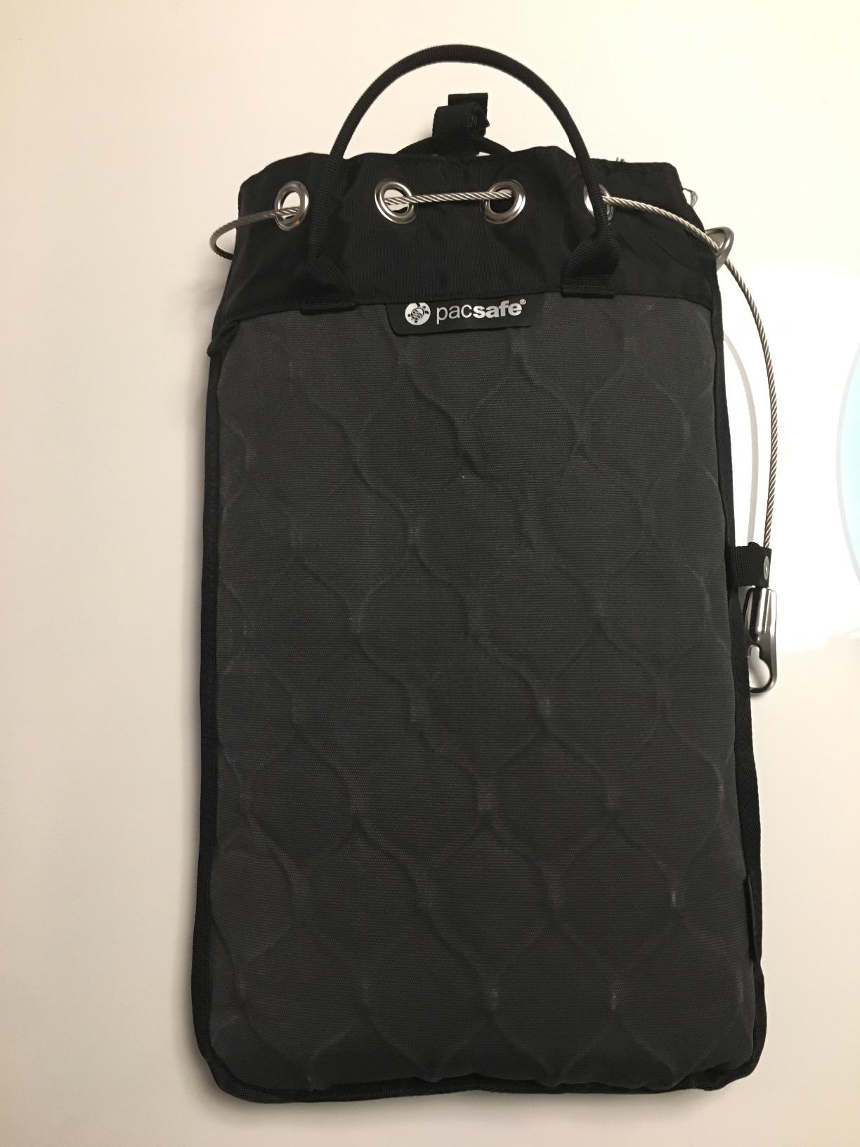 Pacsafe Travelsafe Gii 5 Liter Portable Safe (Black) customer photo 2