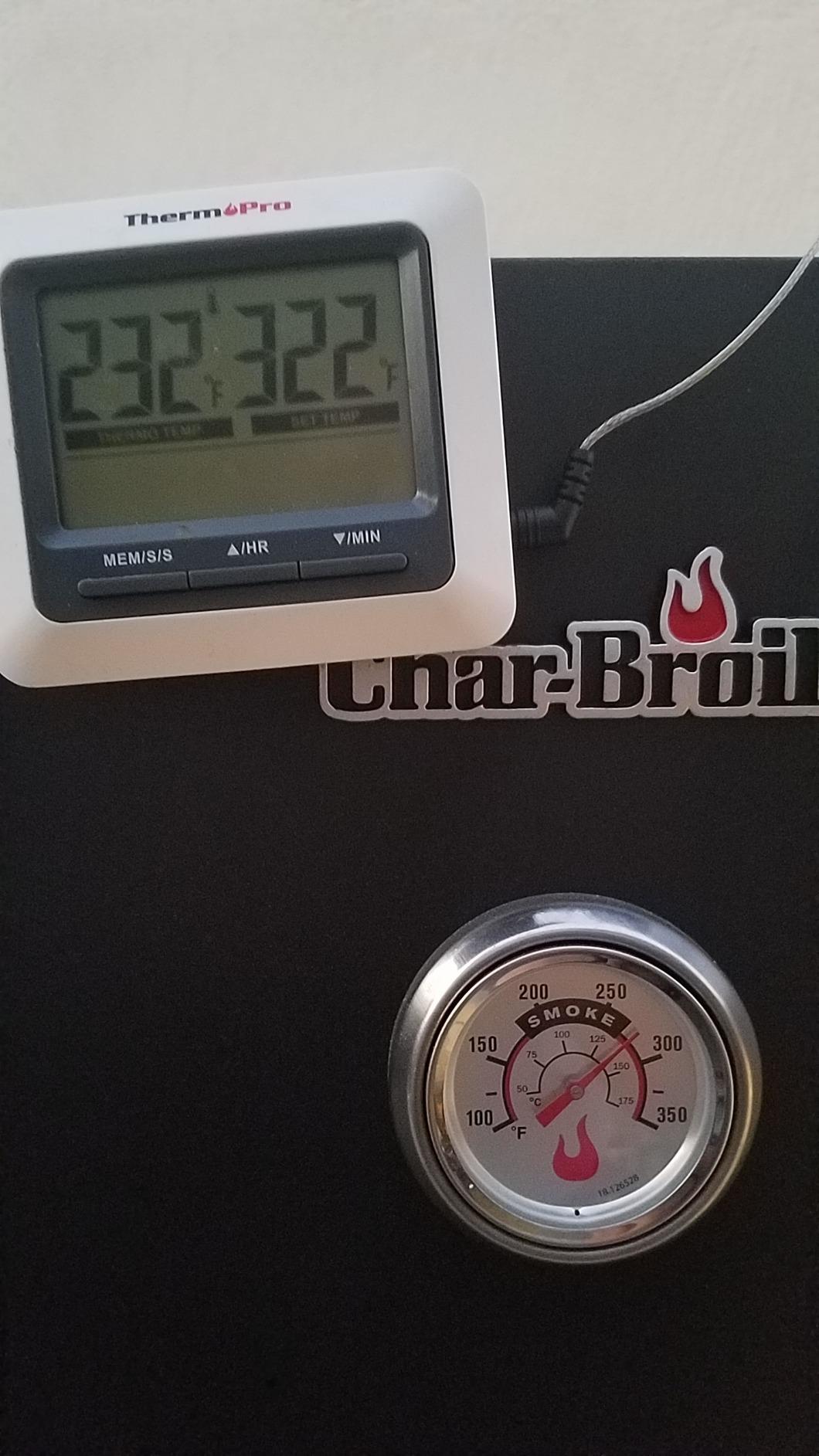 Charbroil Analog Electric Smoker, Black - 18202077 customer photo 2