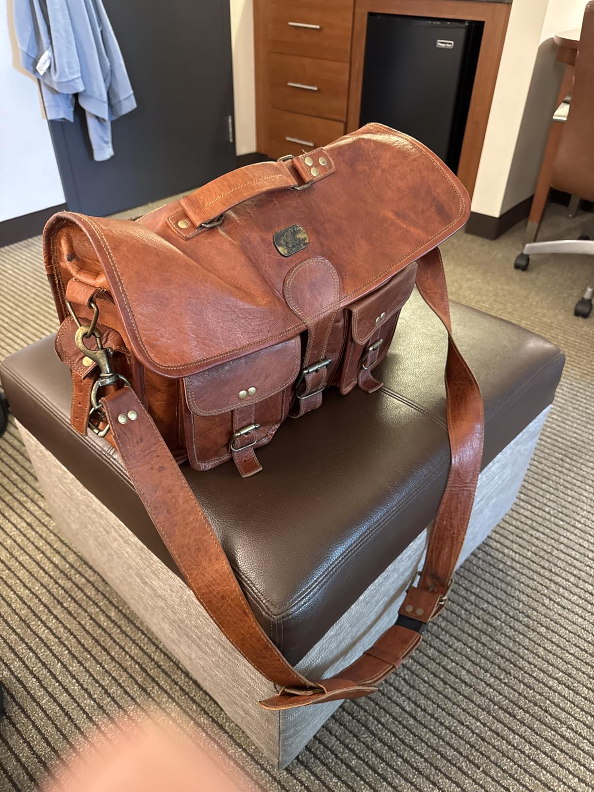 cuero Leather Messenger Bag for Men, 18 Inch Laptop Crossbody, Handmade Leather Shoulder Satchel Bag for Men, Full Grain Business Briefcase for Office/Work/Travel - Vintage Brown customer photo 1