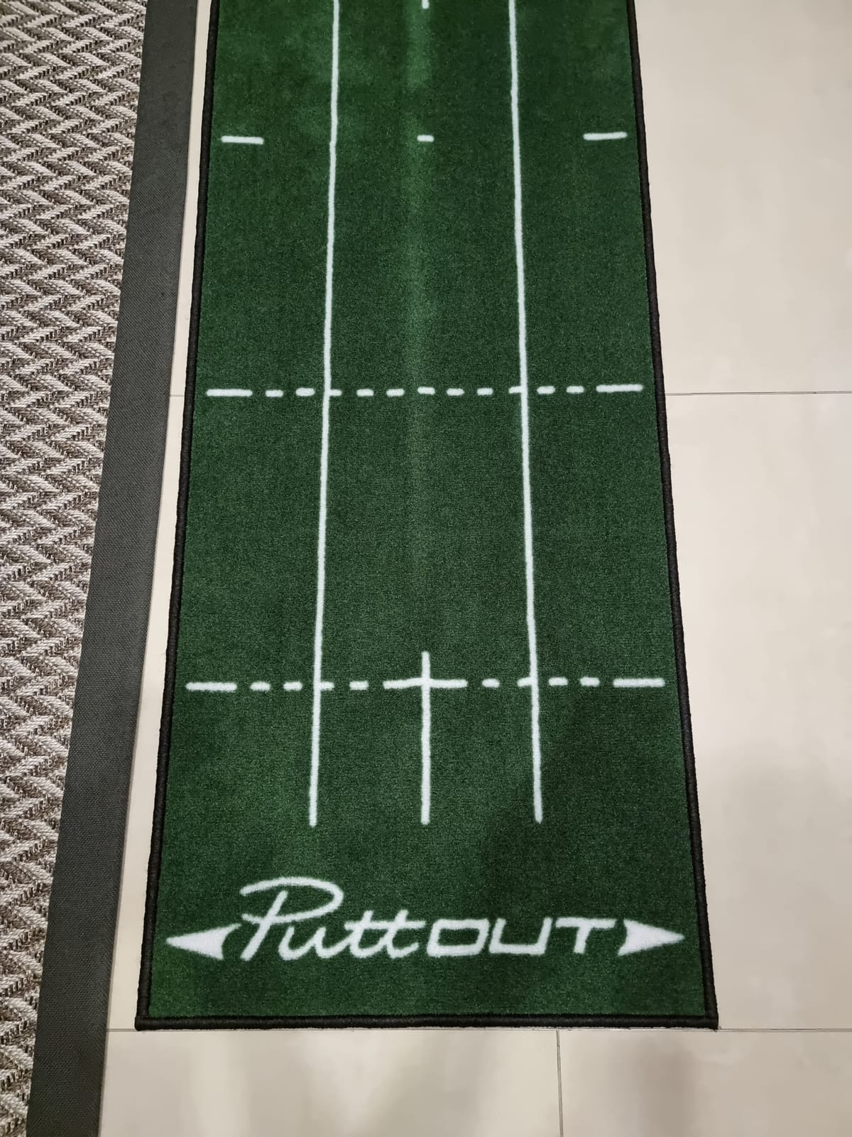 PuttOUT Medium Putting Mat - Perfect Your Golf Putting (7.9ft x 1.6ft)(Green) customer photo 2