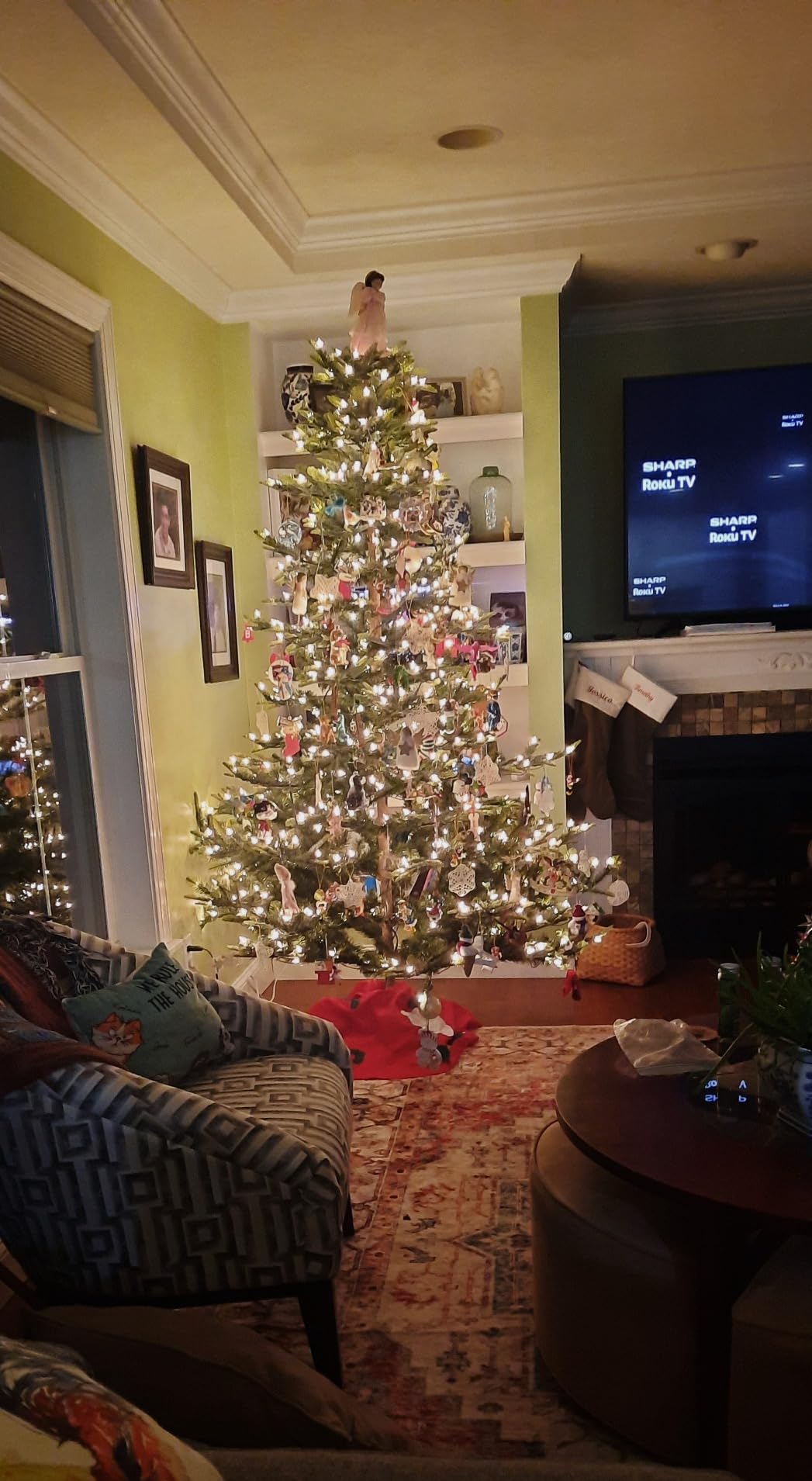 Puleo International 6.5ft Pre-Lit Aspen Fir Artificial Christmas Tree customer photo 2
