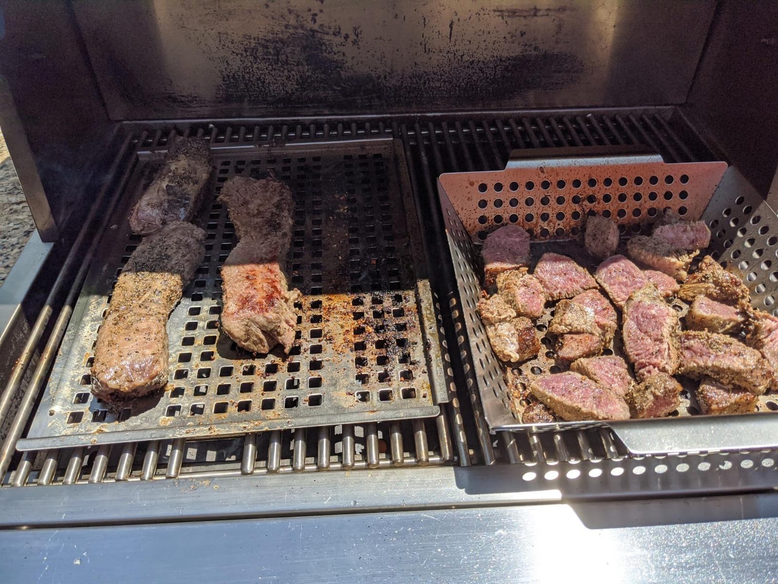Cuisinart CGT-301 Stainless Steel Grill Topper, 12 x 16-Inch customer photo 2