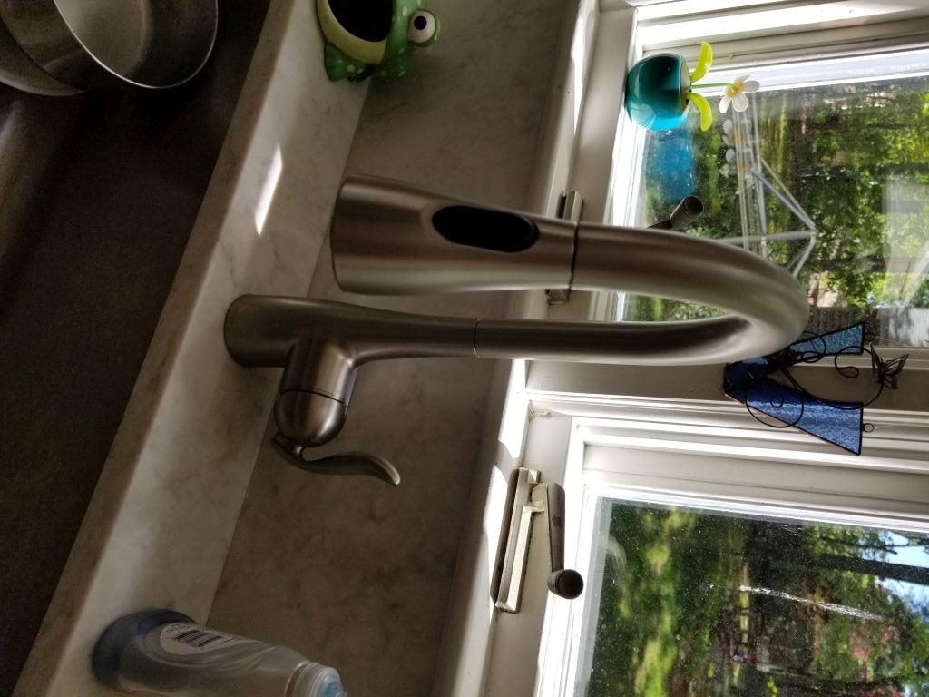 Moen Arbor Spot Resist Stainless Motionsense Wave Sensor Touchless One-Handle Single Hole Kitchen Sink Faucet, 7594EWSRS customer photo 1