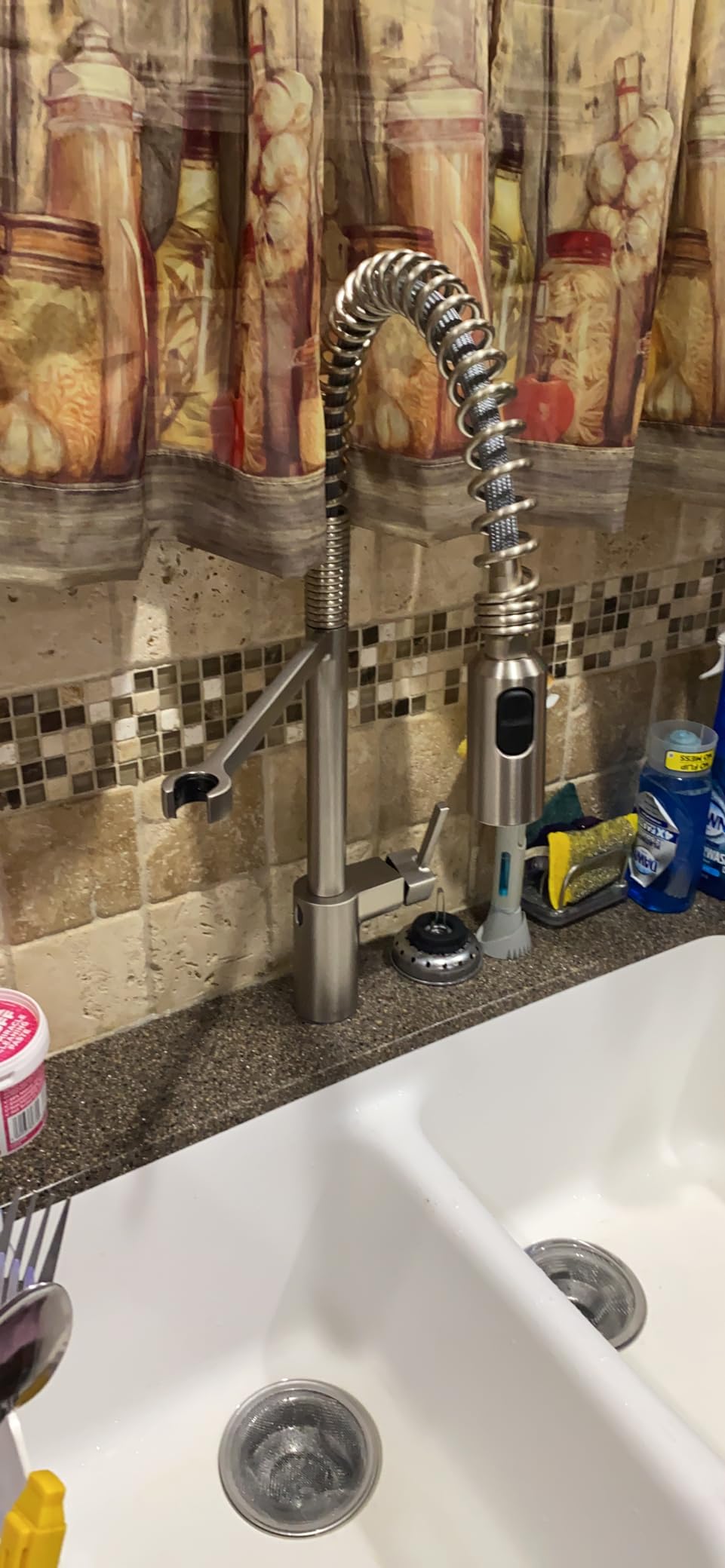 Moen Align Spot Resist Stainless Motionsense Wave Sensor Touchless One-Handle High Arc Spring Pulldown Kitchen Faucet with Sprayer, 5923EWSRS customer photo 1