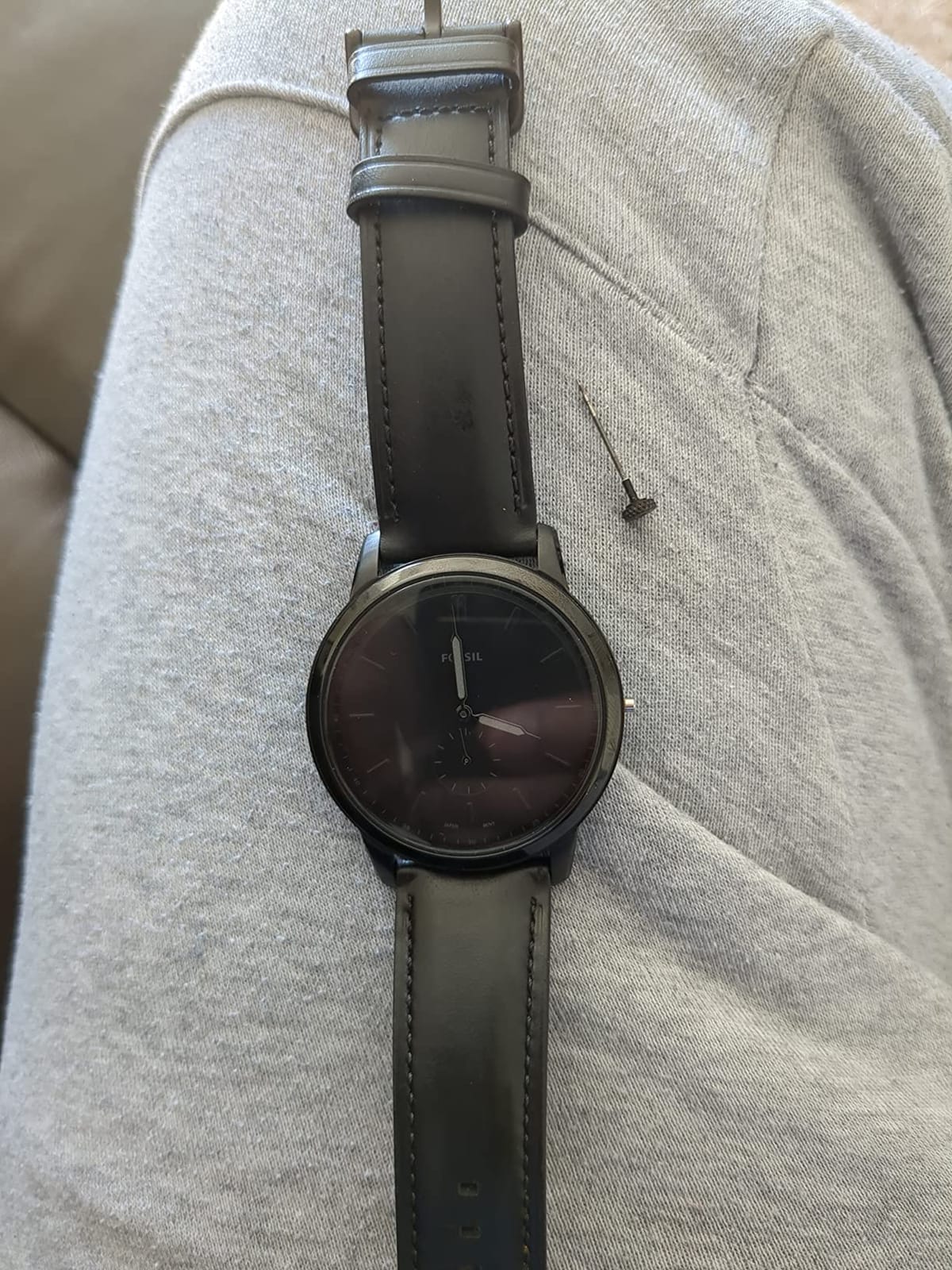 Fossil Men's Minimalist Quartz Stainless Steel Three-Hand Watch for Men customer photo 2