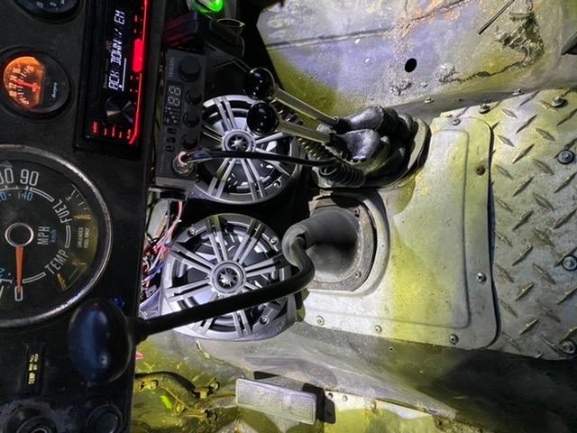 Kicker KM65 6.5-Inch (165mm) Marine Coaxial Speakers with 3/4-Inch Tweeters, 4-Ohm, Charcoal and White Grilles customer photo 1