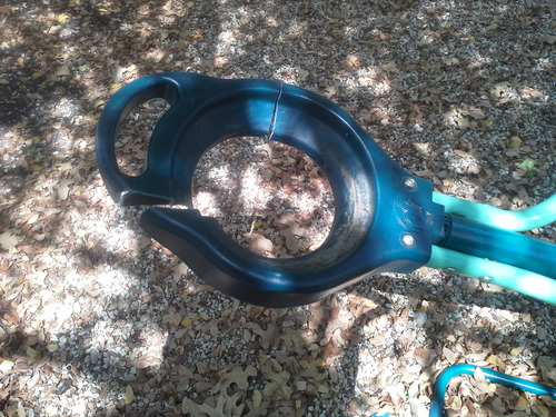 TP Toys Spiro Spin Teeter Totter - Bounces and Spins 360 Degrees, Blue/Green customer photo 2
