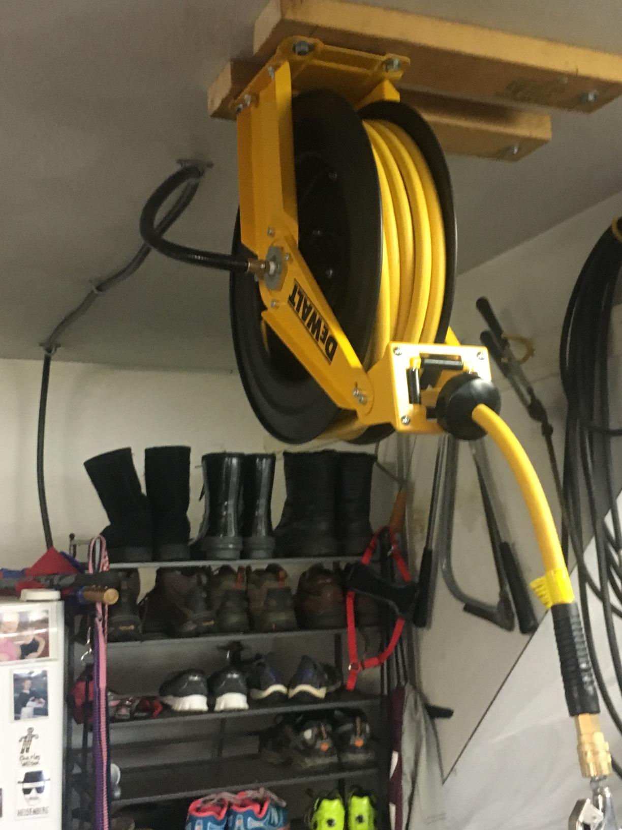 DeWalt DXCM024-0343 Double Arm Hose Reel with 3/8” x 50’ Premium Rubber Hose customer photo 1