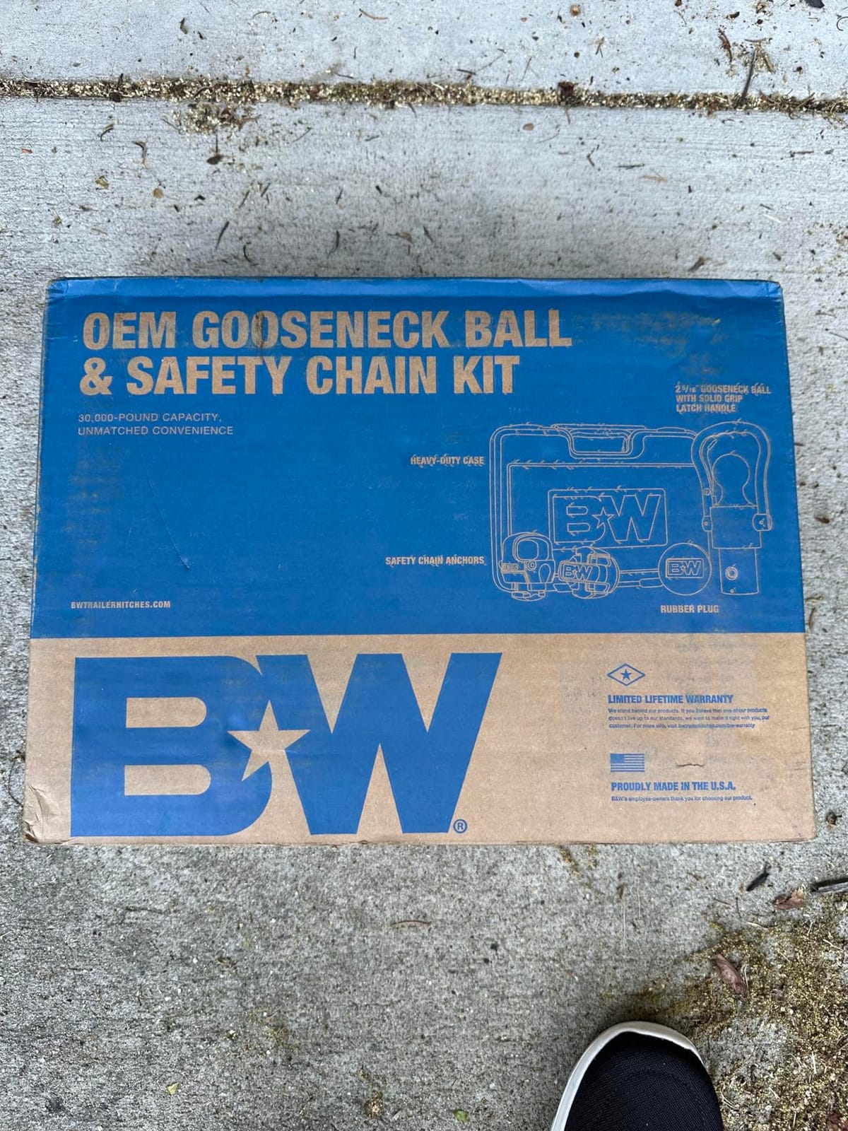 B&W Trailer Hitches American-Made OEM Gooseneck Ball & Safety Chain Kit for Ford, GM, Nissan - GNXA2061 customer photo 2