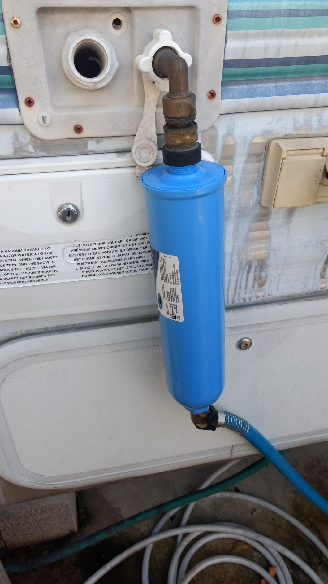 Camco Tastepure XL RV Water Filter w/Flexible Hose Protector - Made in USA | Advanced RV Inline Water Filter - Compatible w/ Garden & Drinking Water Hoses - Gardening, Car Washing, & More (40019) customer photo 2