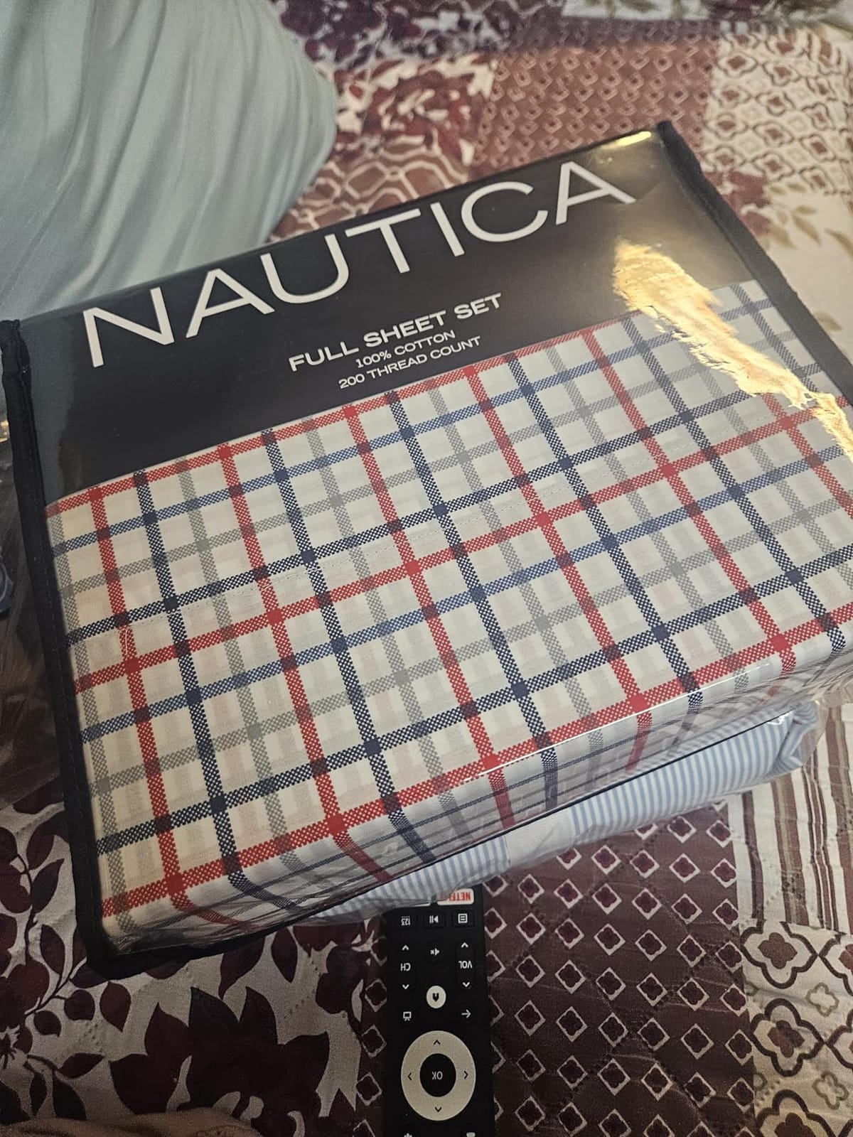 Nautica - Queen Size Sheet Set, Crisp Cotton Percale Bedding with Matching Pillowcases, Fully Elastic Fitted Sheet, Deep Pocket, Nautical Room Decor, Breathable All-Season Comfort (Whale Stripe Blue) customer photo 2