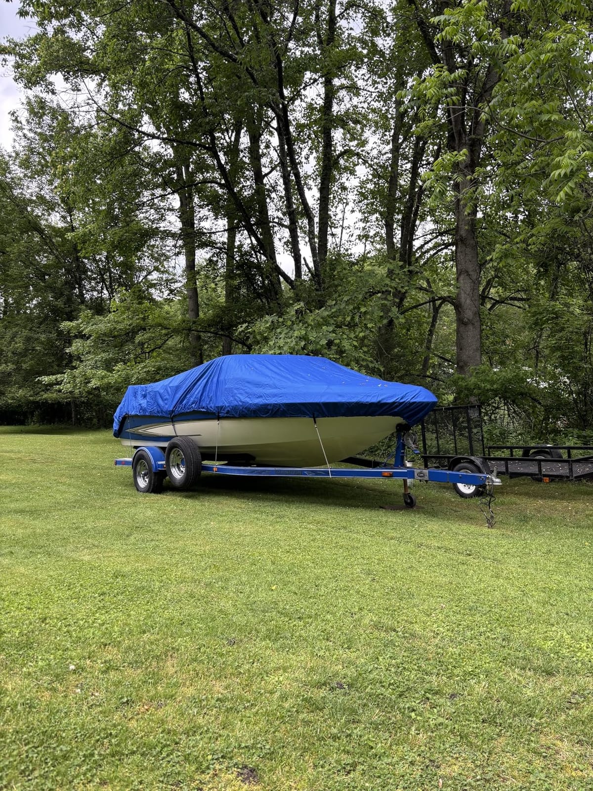 MSC Heavy Duty Waterproof Boat Cover, Trailerable Oxford Polyester Cover for V-Hull, Tri-Hull, Runabout, Fishing and Bass Boats (Model A - Length:14'-16' Beam Width: up to 68