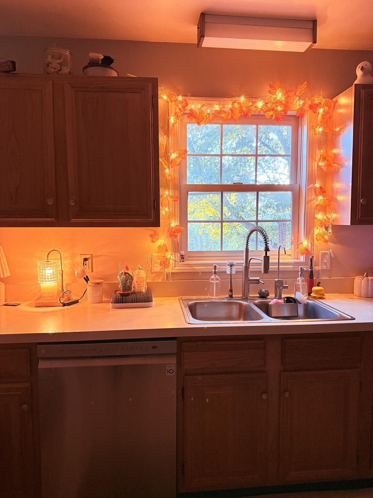 2-Pack Lighted Fall Garland, Total 16.4ft 40 LED Autumn String Lights customer photo 1