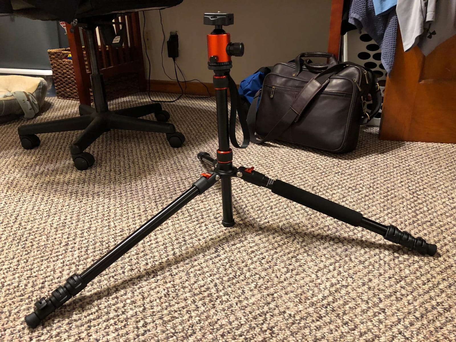 GEEKOTO 77’’ Tripod, Camera Tripod for DSLR, Compact Aluminum Tripod with 360 Degree Ball Head and 8kgs Load for Travel and Work customer photo 2