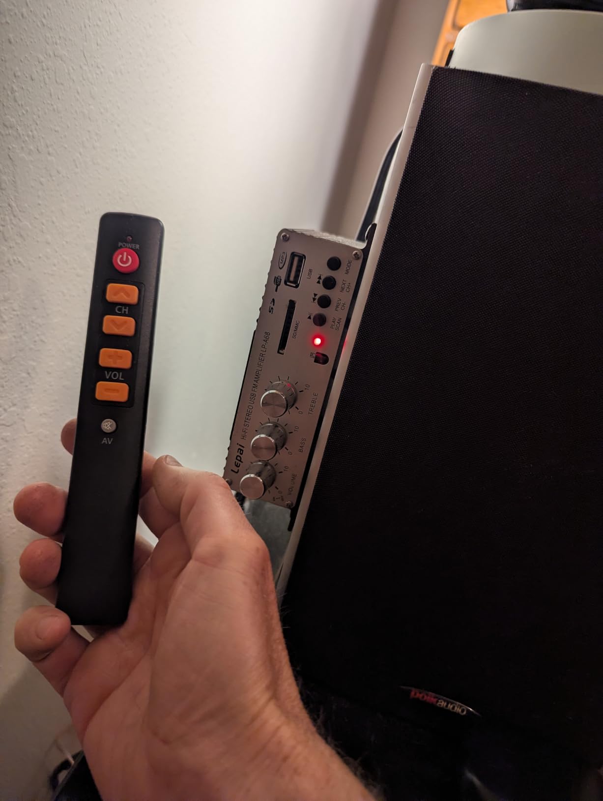 Zerone Learning Remote Control with Big Buttons, 6 Keys Universal Remote Control Smart Controller for TV STB DVD HiFi VCR(Orange) customer photo 1