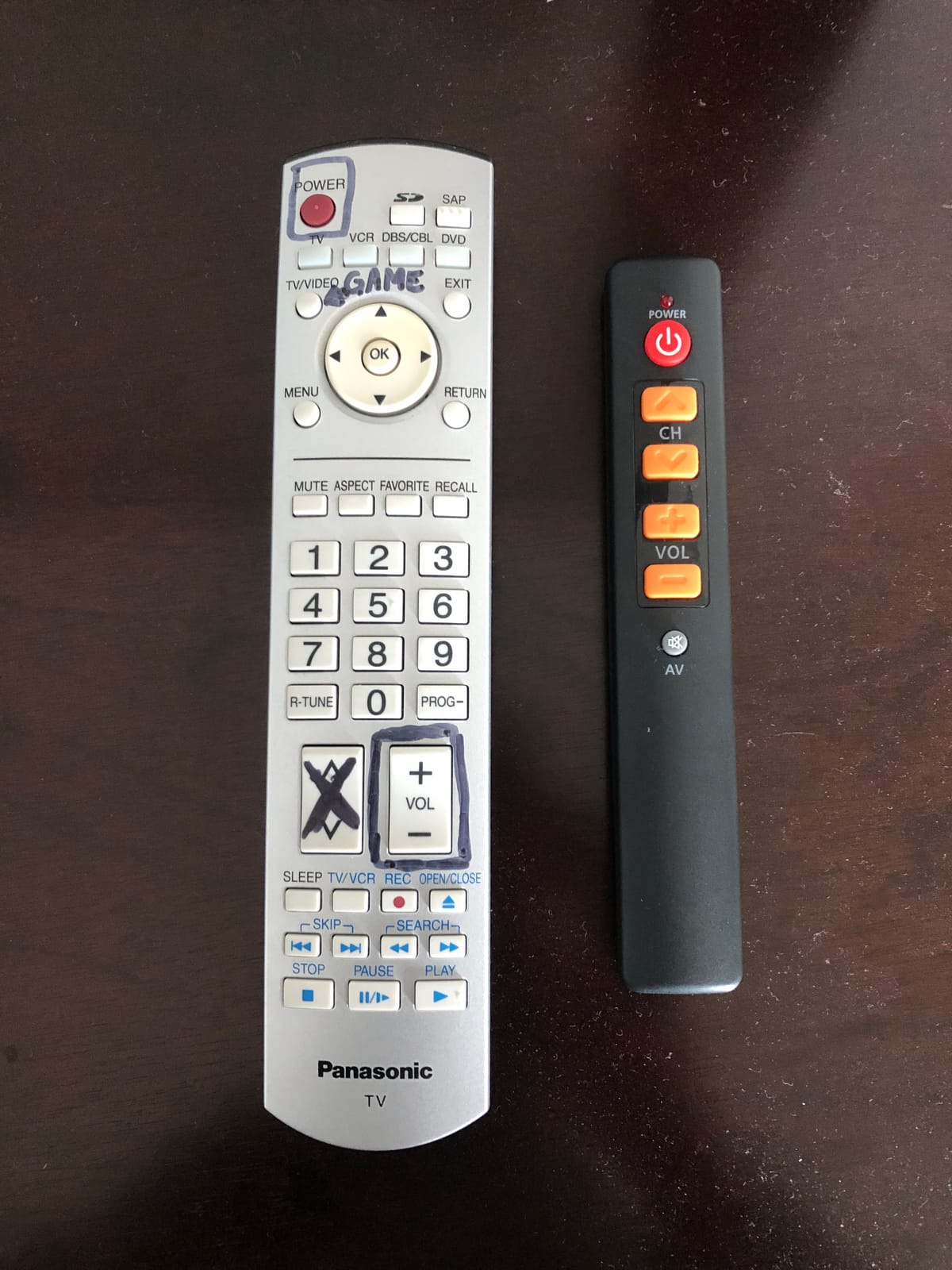 Zerone Learning Remote Control with Big Buttons, 6 Keys Universal Remote Control Smart Controller for TV STB DVD HiFi VCR(Orange) customer photo 2